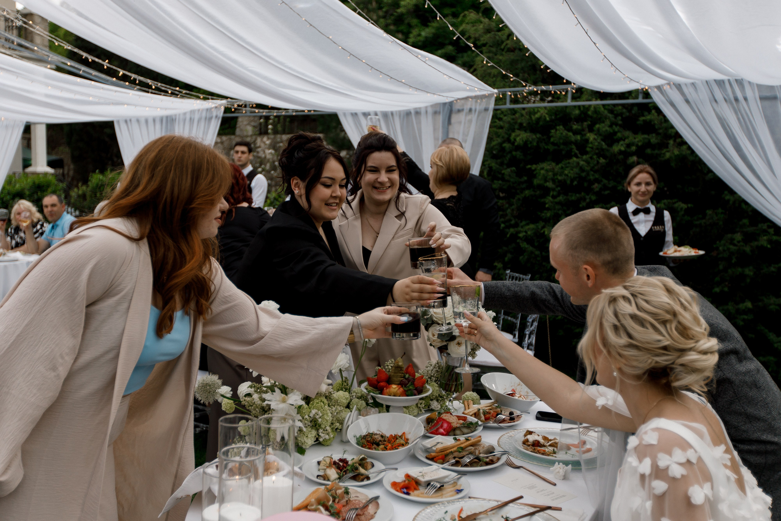 Денис и Алина. Белый замок. Фотограф Анна Лейман. Севастополь