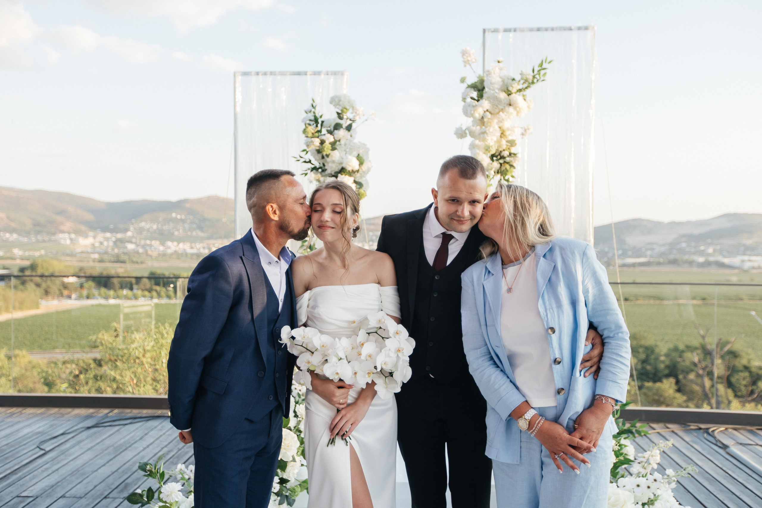 Андрей и Алина. Винодельня 78 Балаклава. Фотограф Анна Лейман. Севастополь