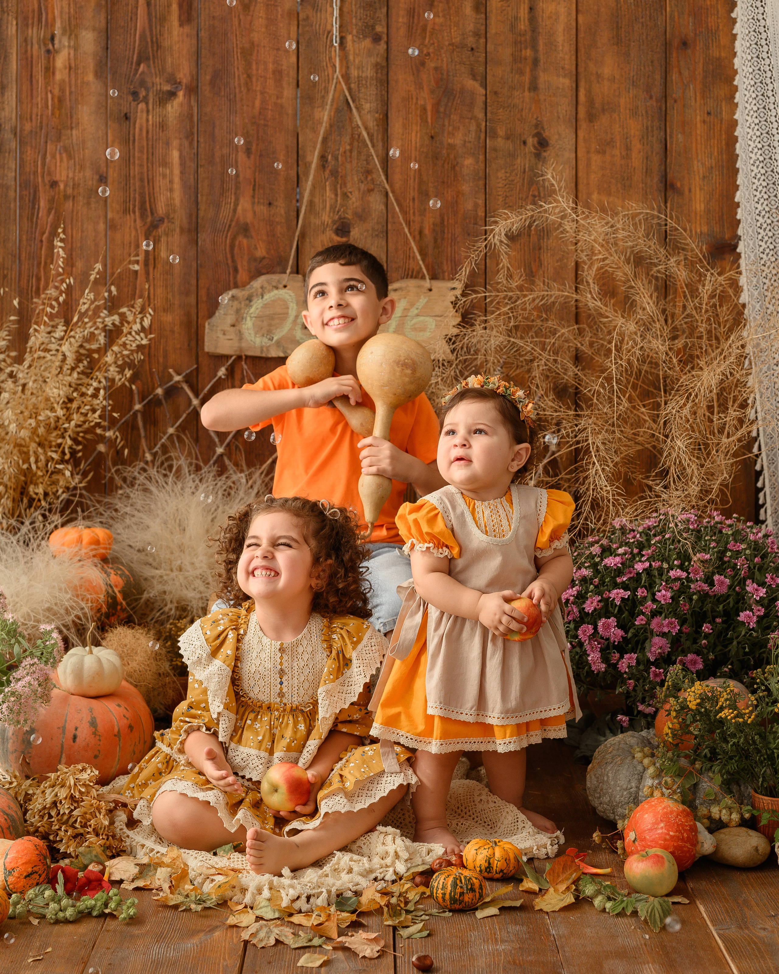 Еве годик. Тыквочки. Детский и семейный фотограф Ирина Гладких