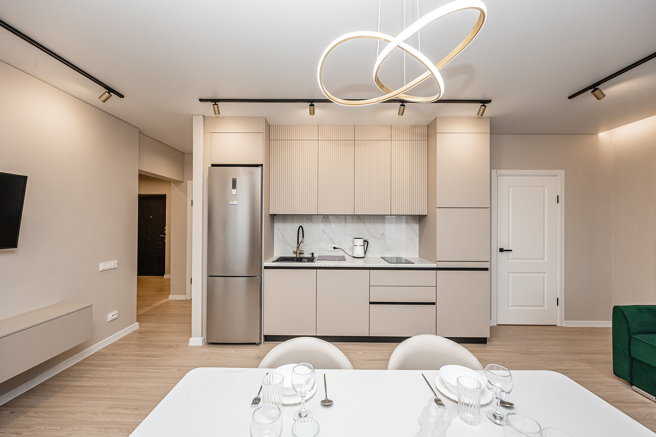 Риэлторская съёмка. Фотограф и видеограф в Улан-Удэ: Аюна Габагуева и Артём Шаханов