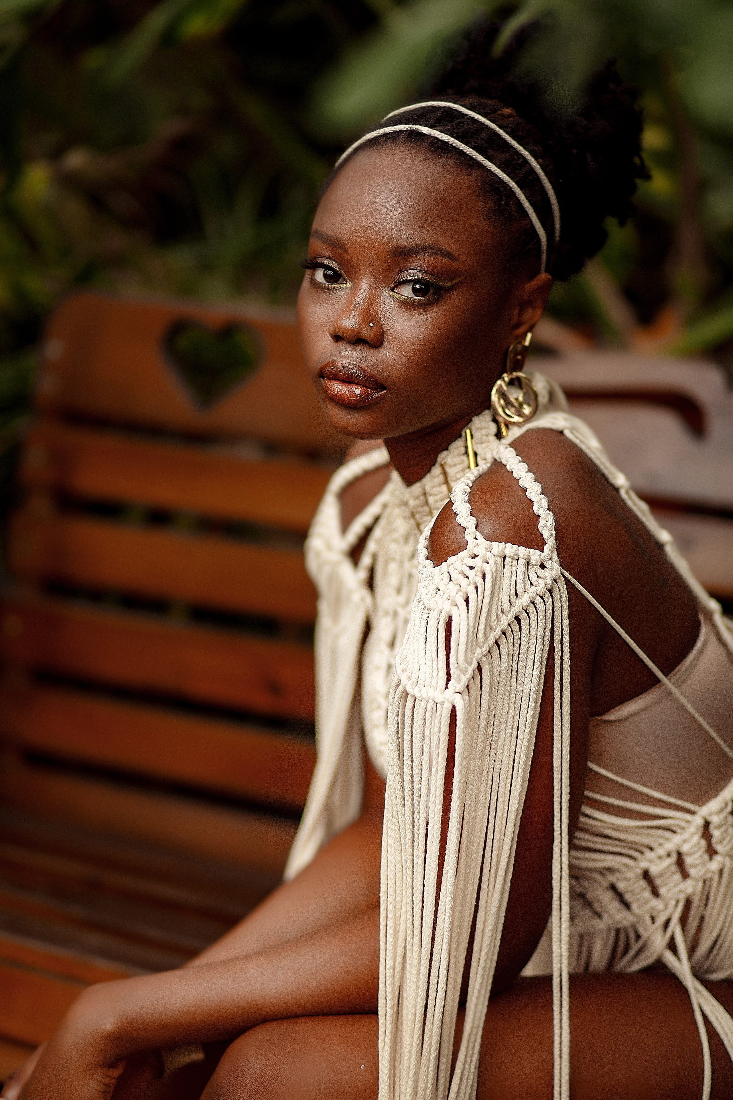 Каталог Девушки. Студия рекламной и предметной съемки товаров WELKO Studio