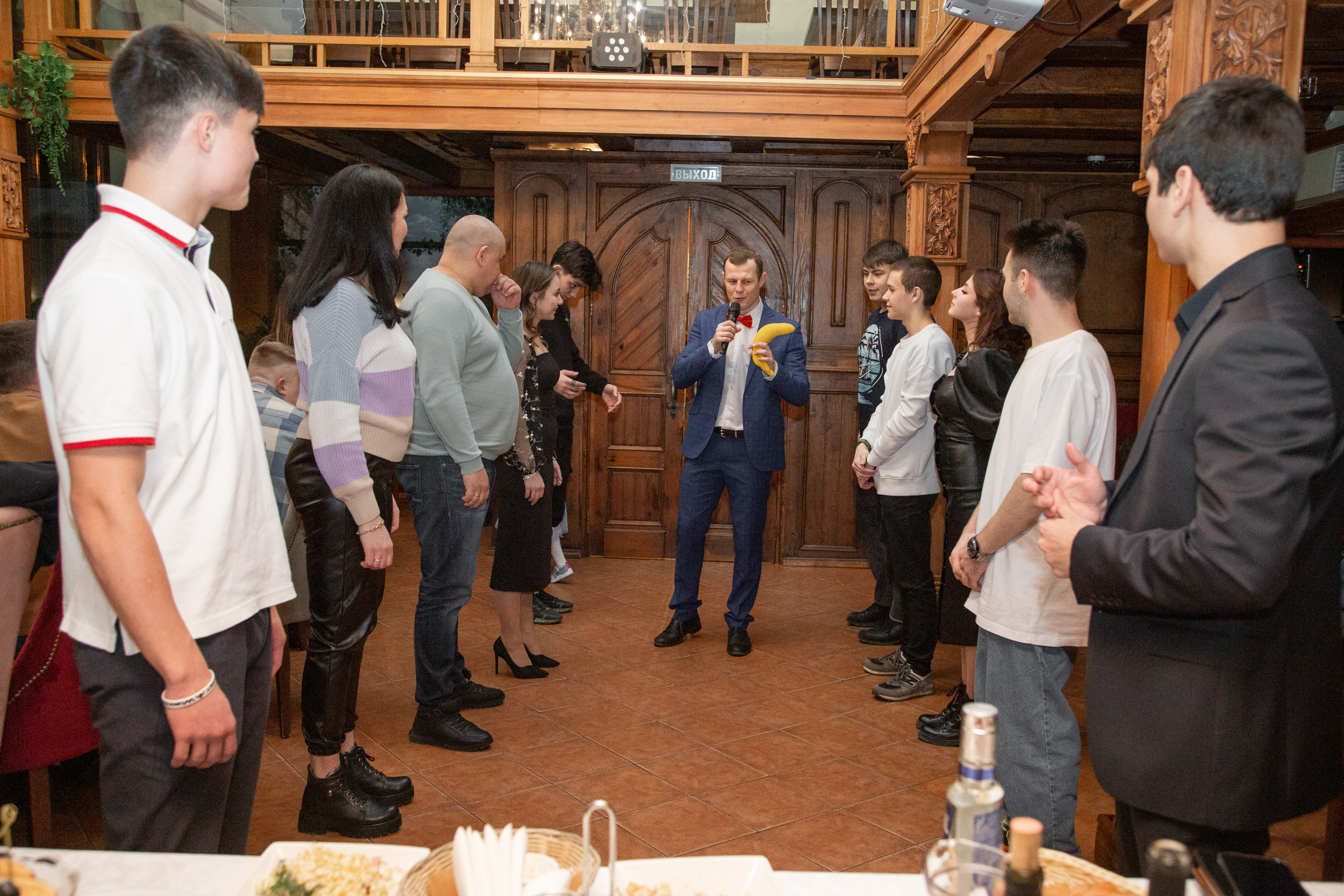 Репортажная съемка 18-летия в Москве | Яркие фото дня рождения | Анна Татаурова. Фотограф Анна Татаурова | Авторская фотосъемка в Москве