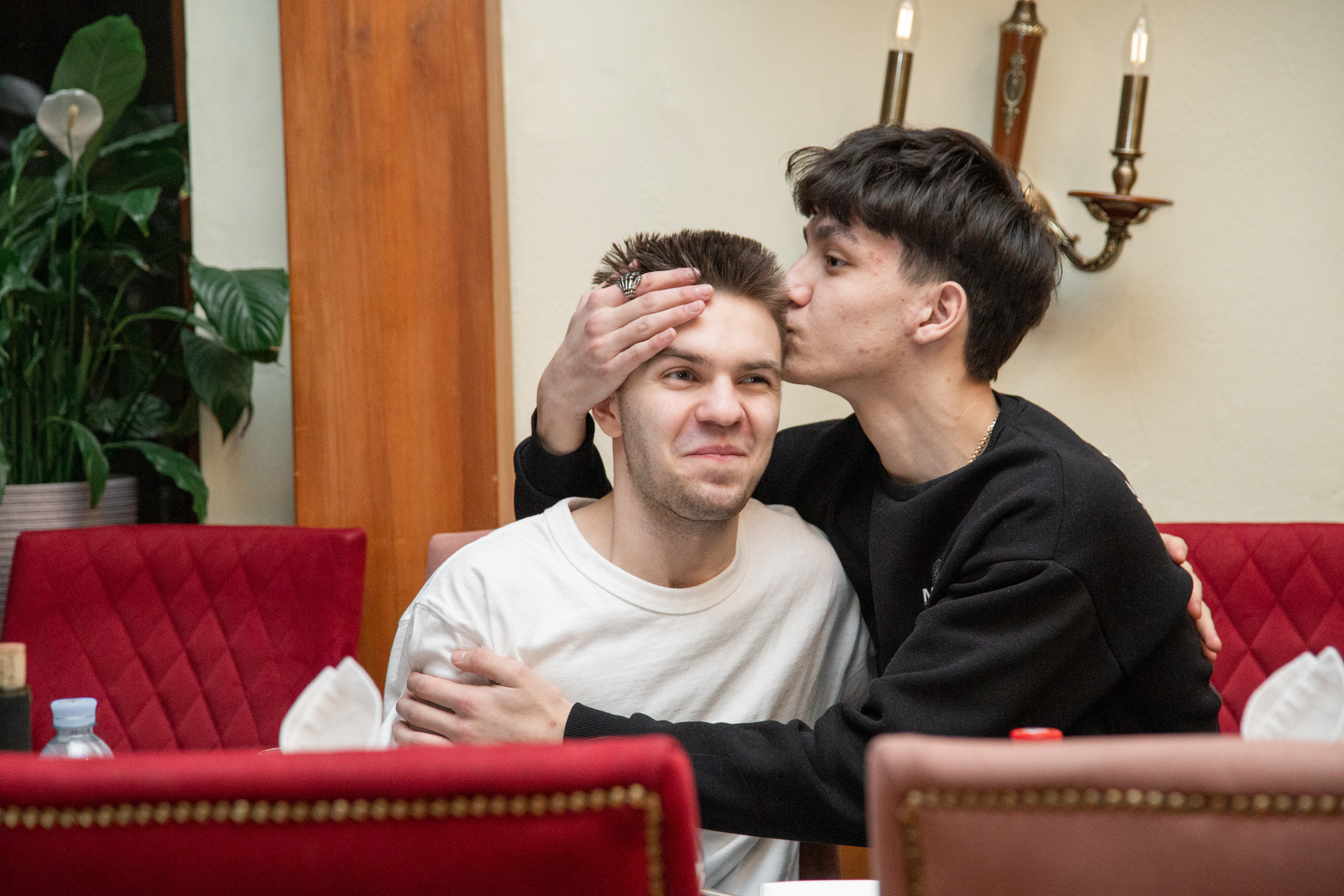 Репортажная съемка 18-летия в Москве | Яркие фото дня рождения | Анна Татаурова. Фотограф Анна Татаурова | Авторская фотосъемка в Москве