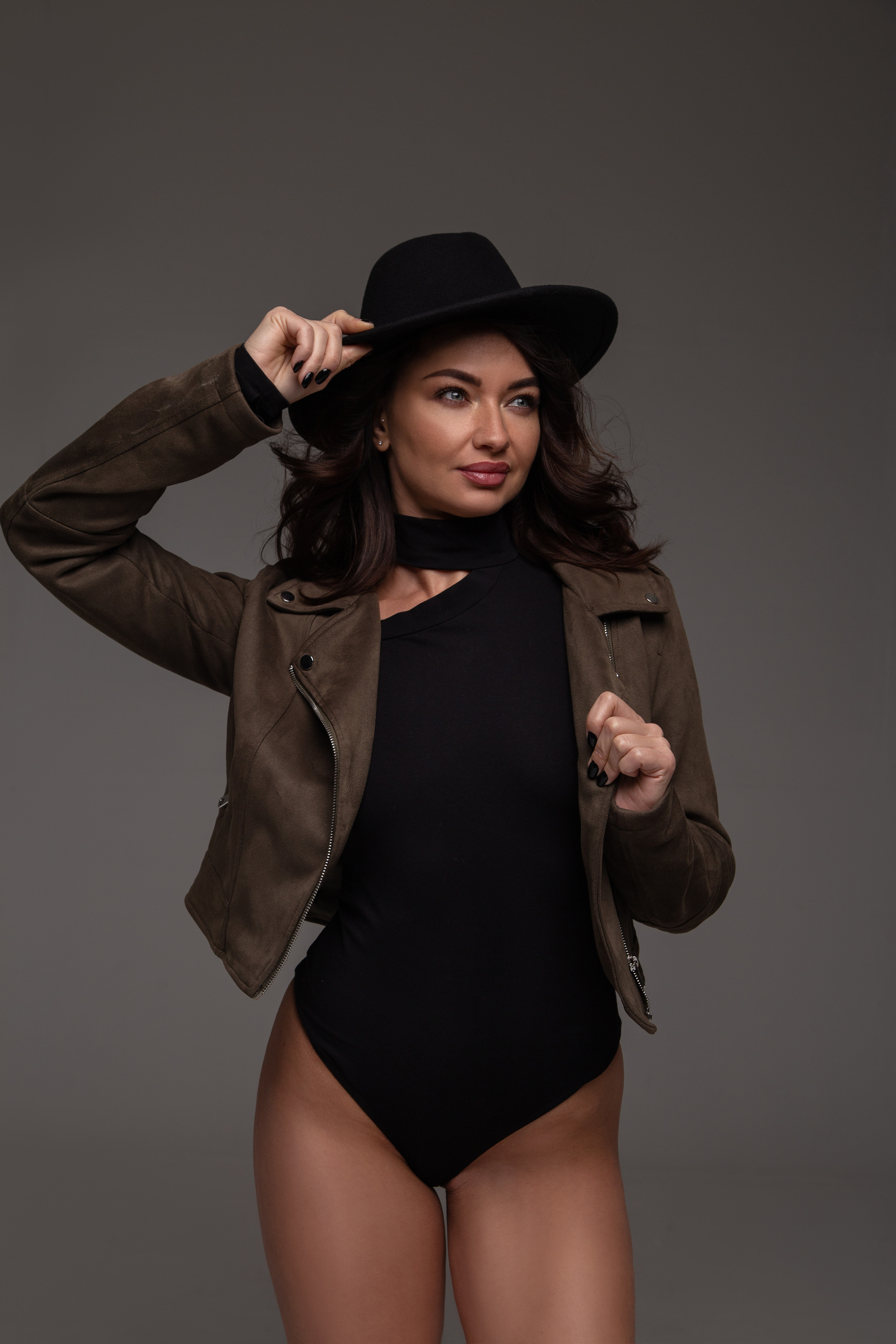 Фотосессия в студии Москвы — женский портрет и авторские образы | Анна Татаурова. Фотограф Анна Татаурова | Авторская фотосъемка в Москве