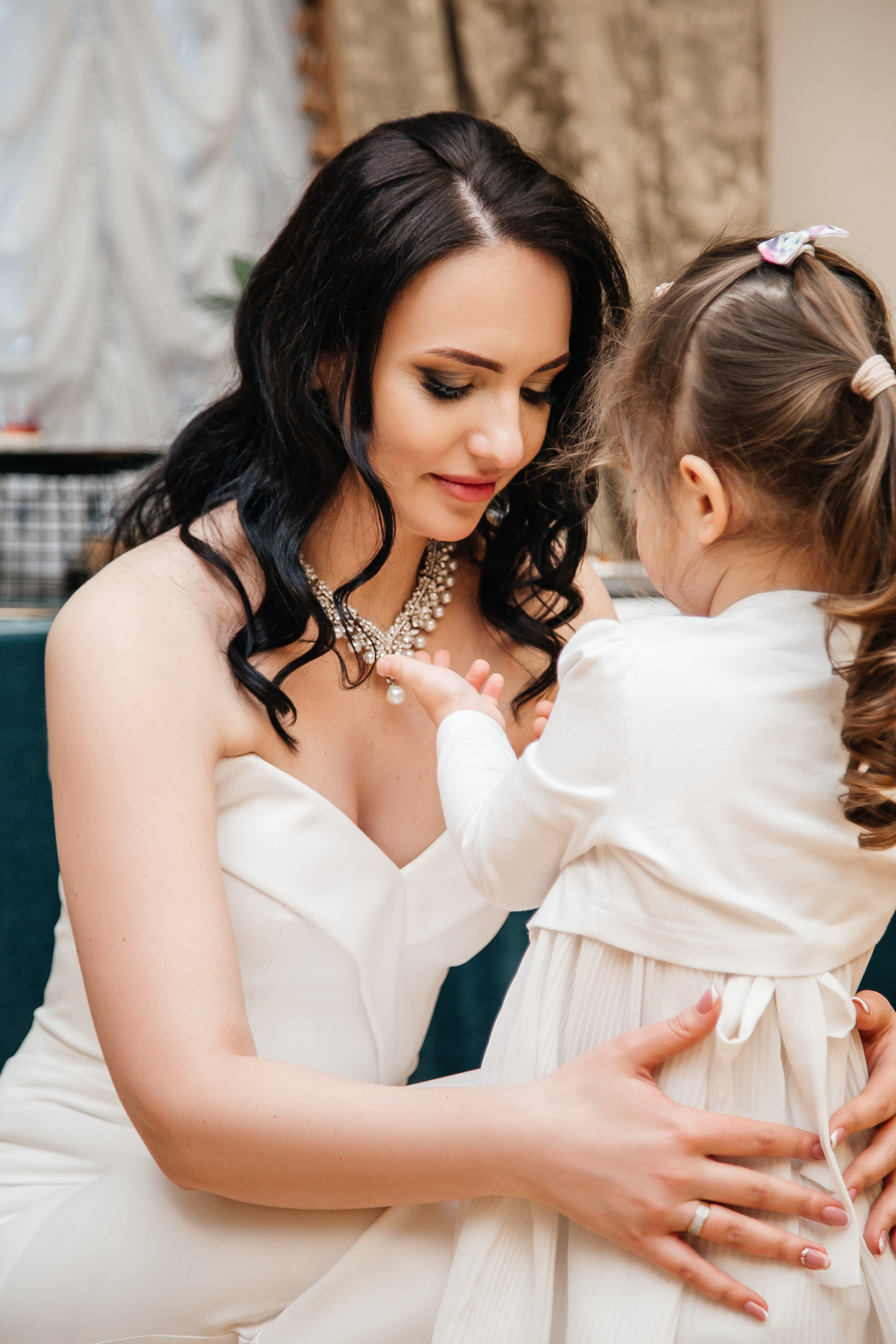 Репортажная съемка регистрации брака в Москве. Фотограф Анна Татаурова | Авторская фотосъемка в Москве