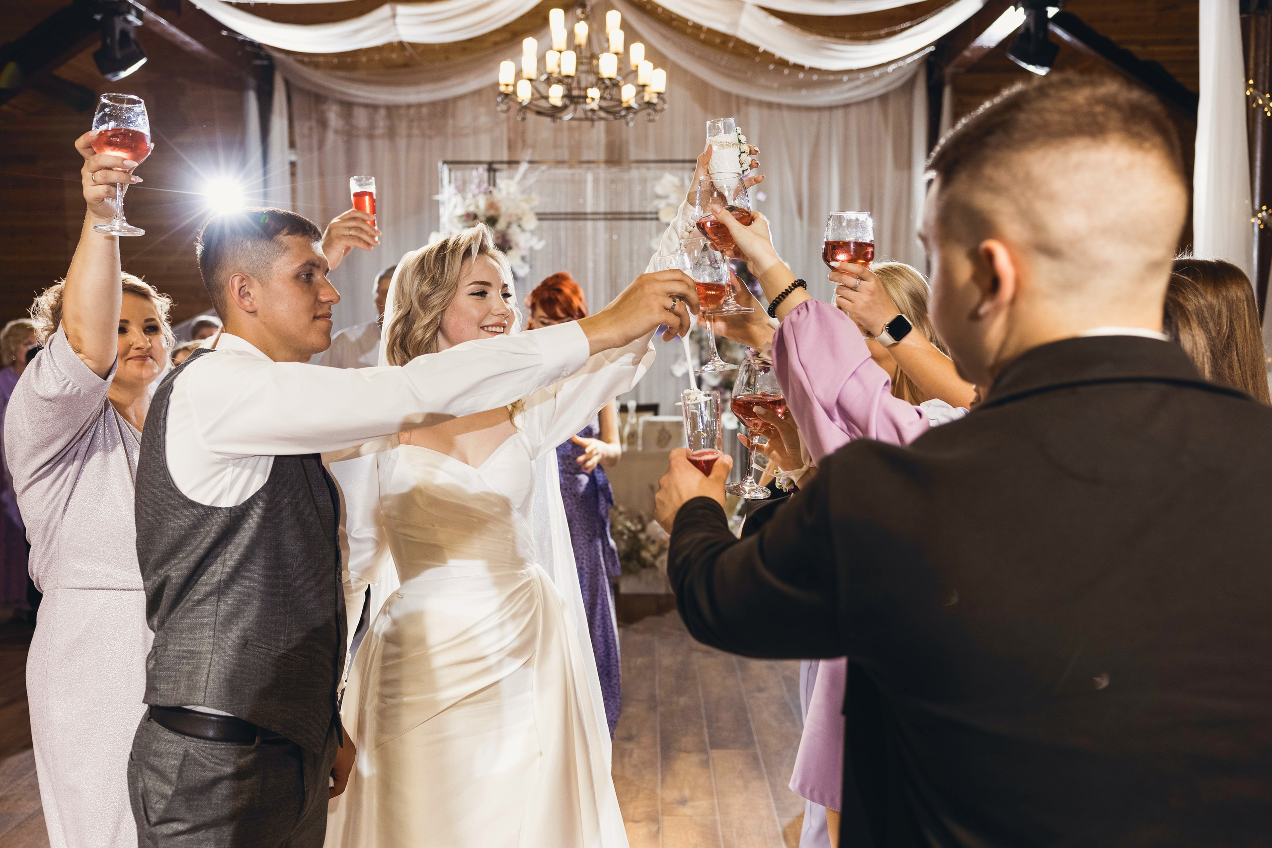 Влад и Верноника (максимальный — на 7 ветрах). Свадебный и семейный фотограф в городе Сургуте Стерликова Светлана