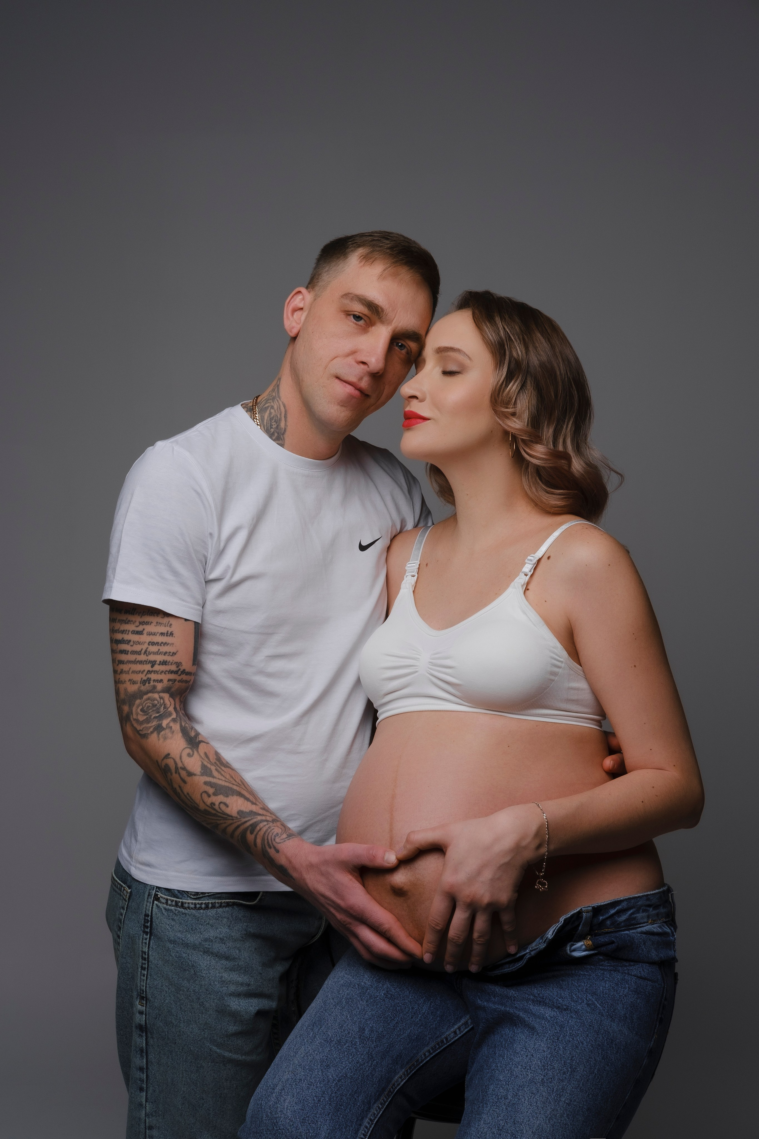 фотосессия беременности с мужем в студии