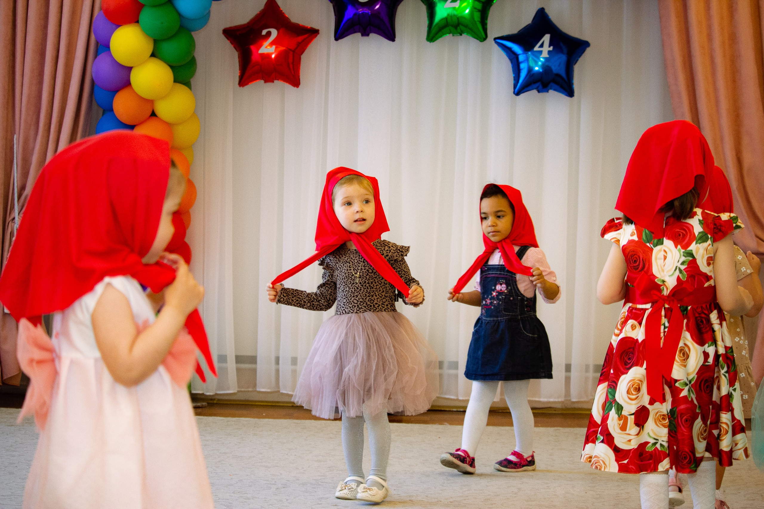 Утренник в яслях. Фотограф Великий Новгород Татьяна Чиглинцева