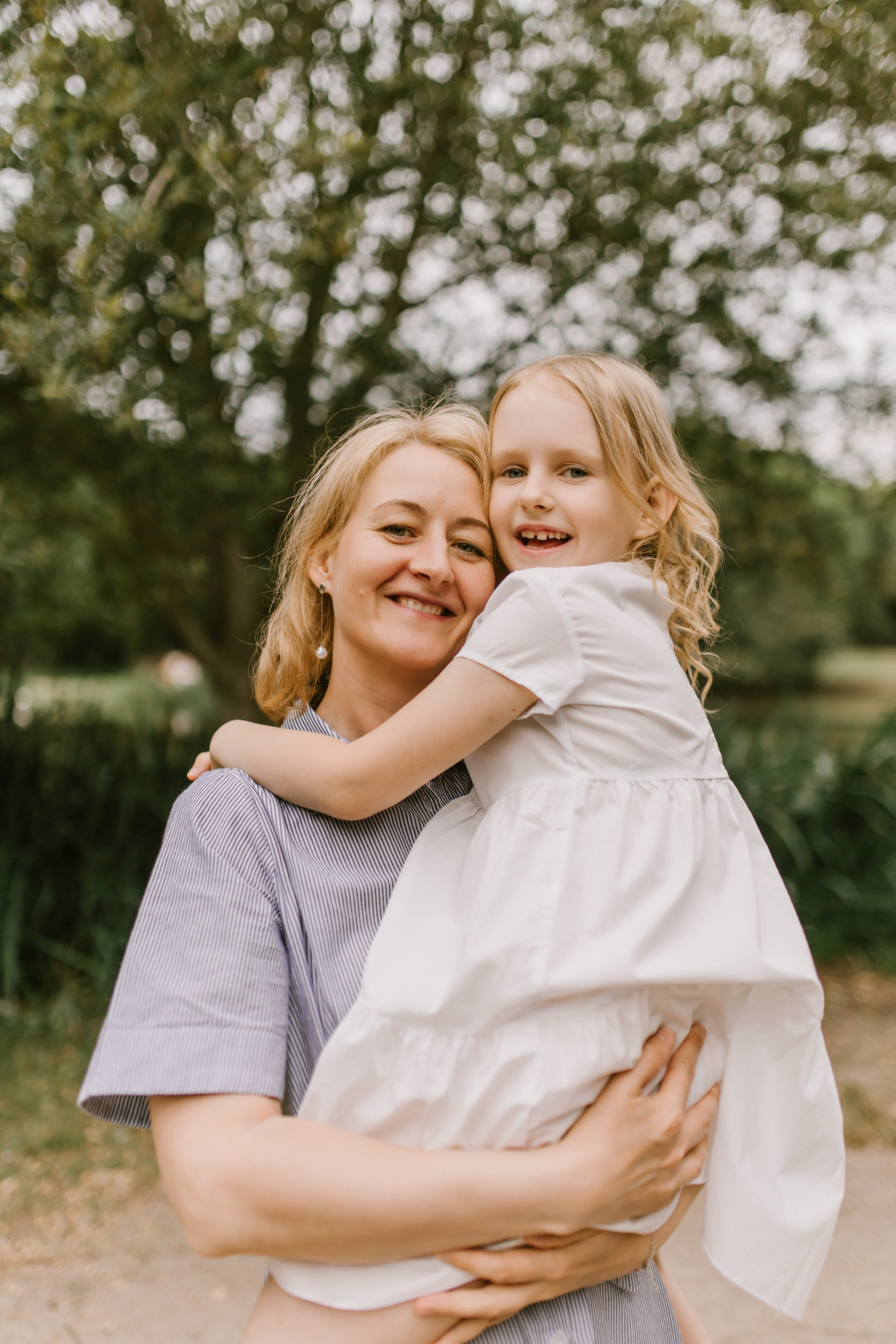 Juli. Wedding and family photographer OLGA KILVEIN