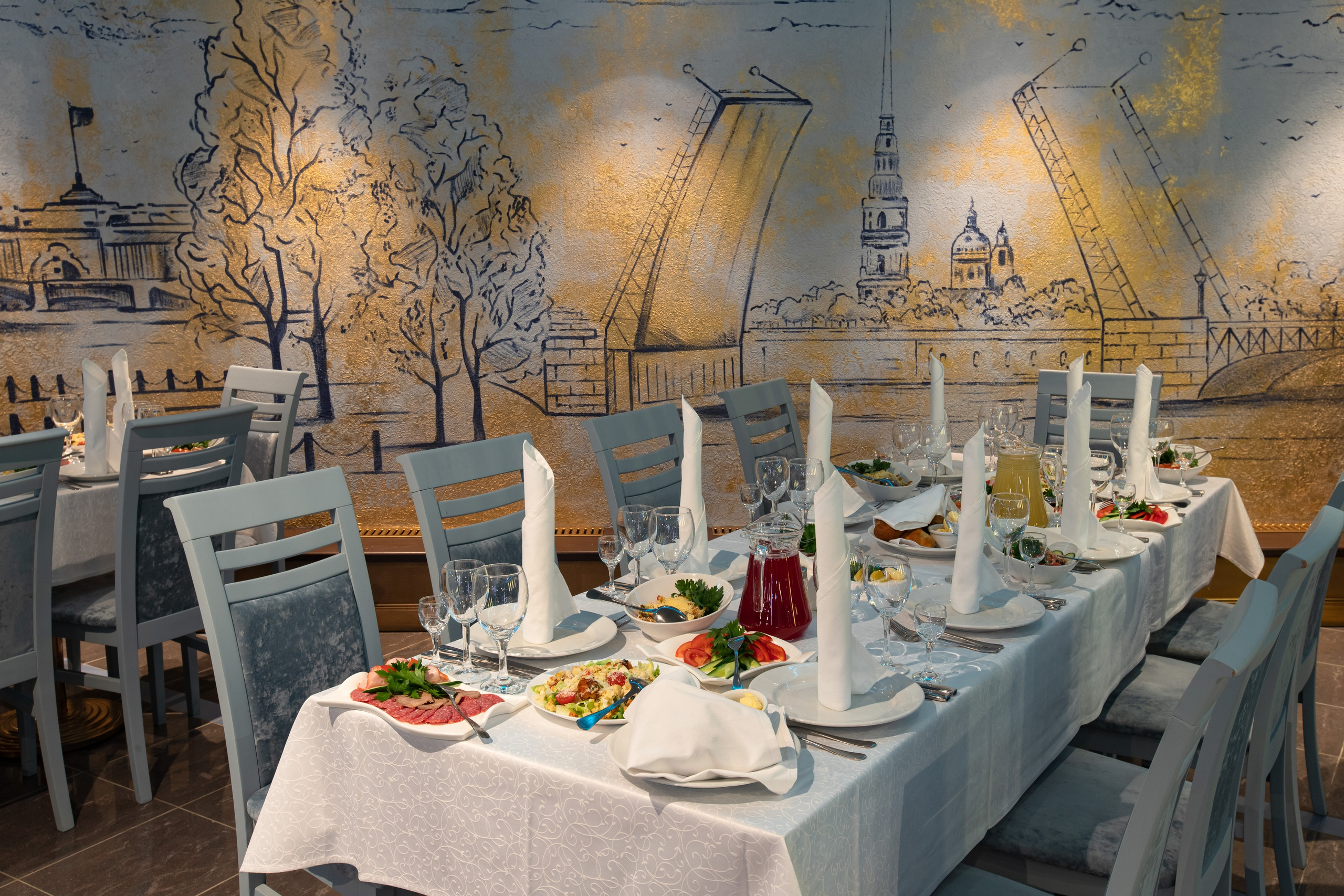 Банкетный зал при отеле «Нептун». Фотограф Махлаева Виктория/Санкт-Петербург