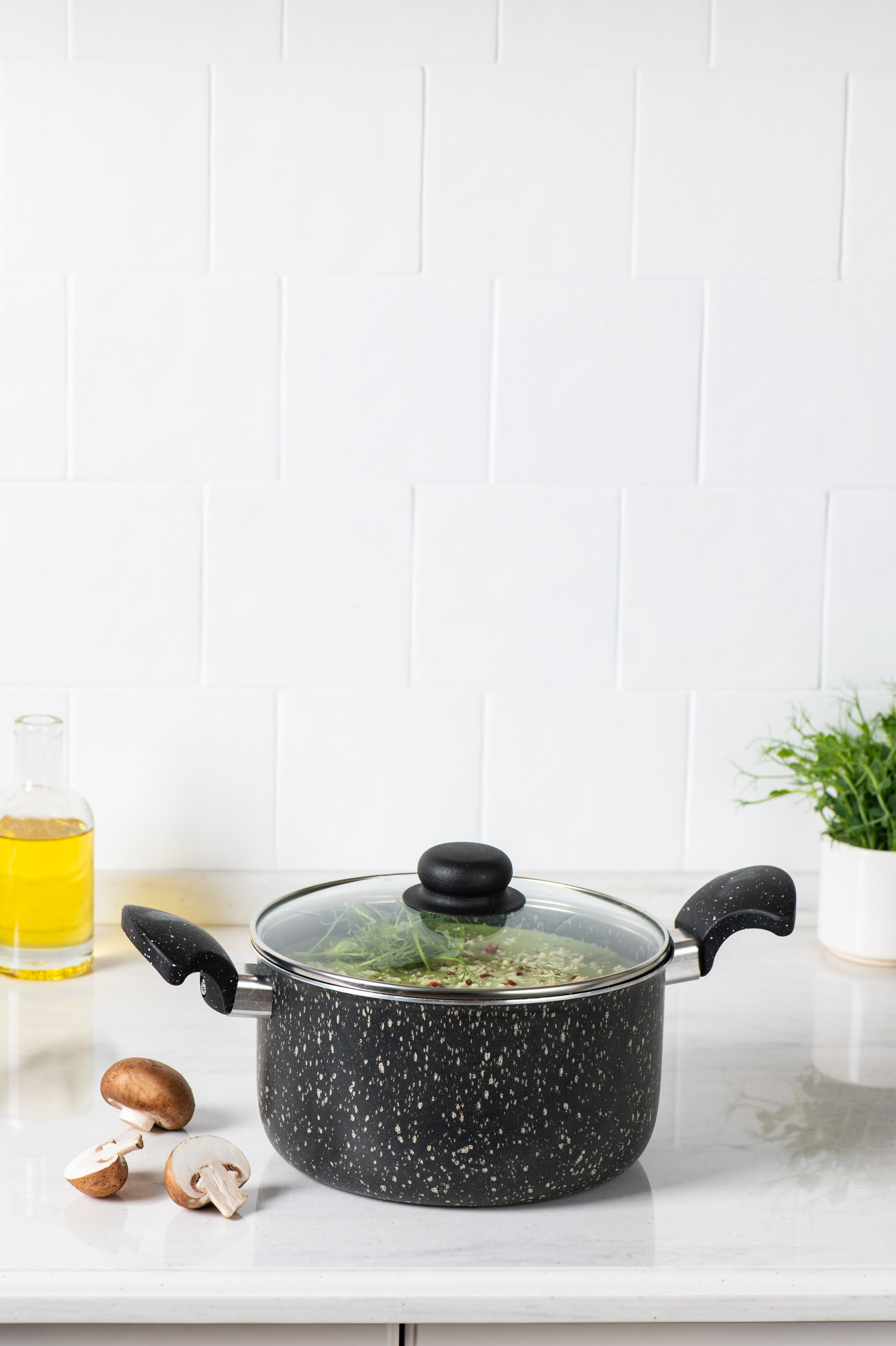 Съемка посуды. Луцан Оксана Фуд и предметный фотограф