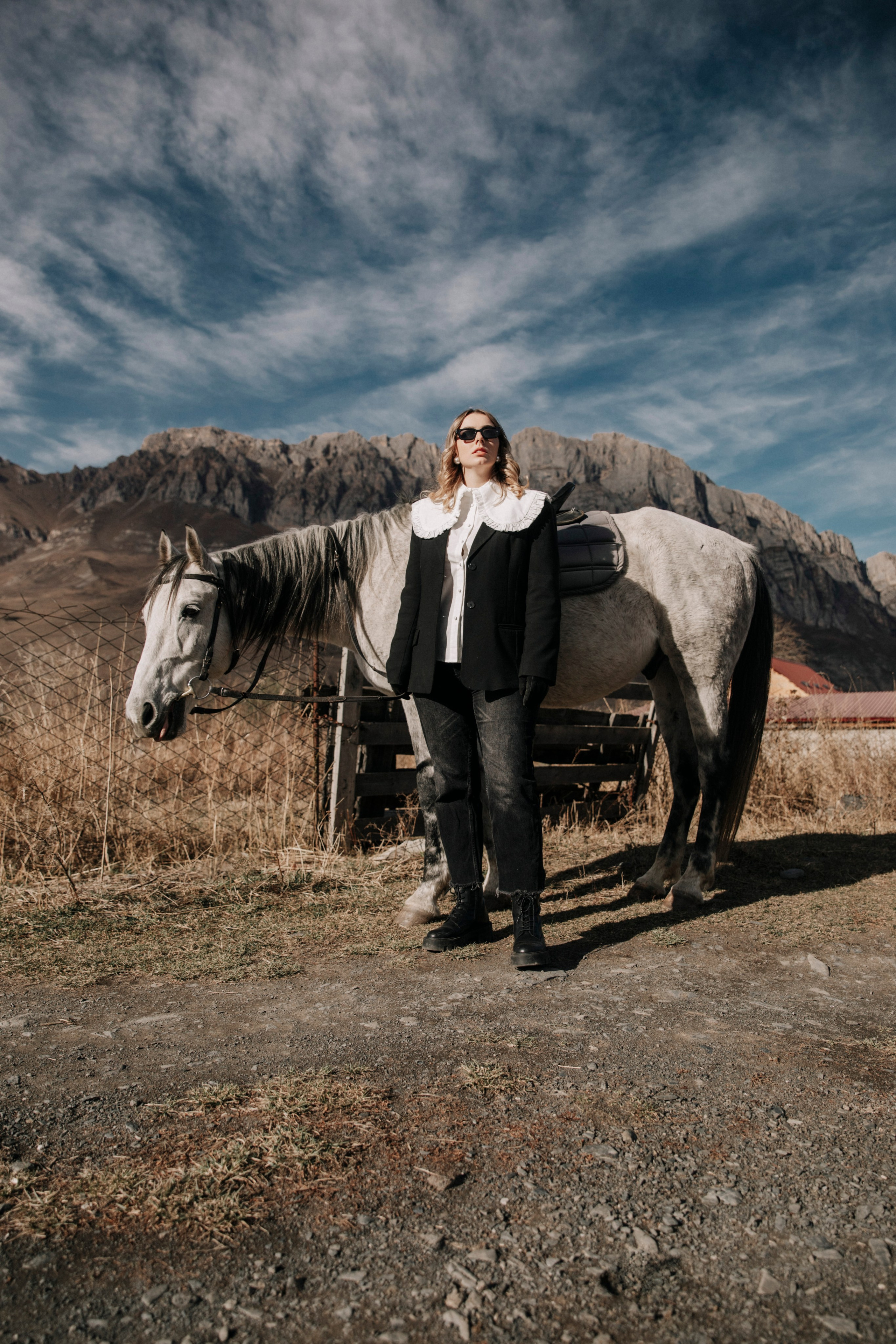 Фотосессия в горах, Северная Осетия, Алания, фотосессия с лошадью, фотосессия, Даргавс