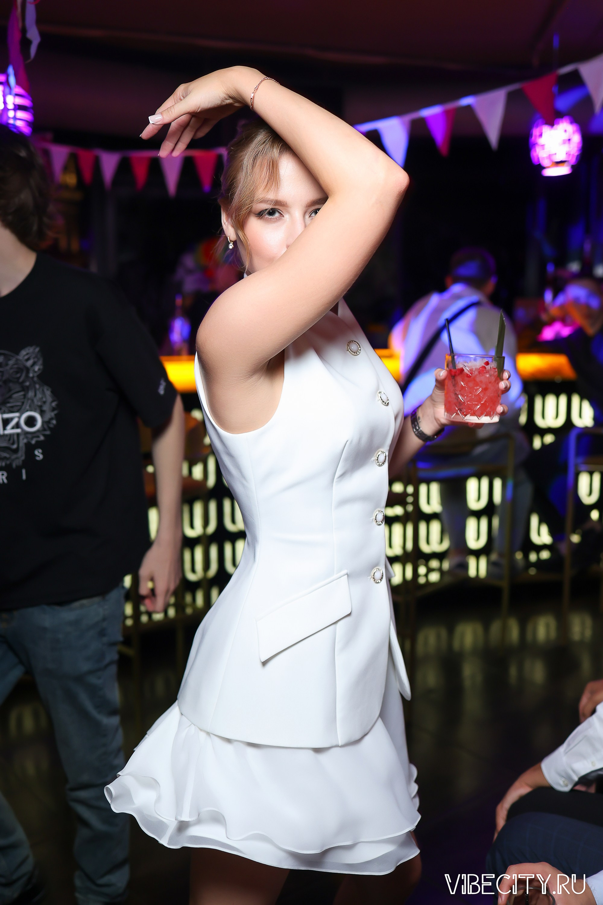 DOUBLE U. VIBECITY.RU Вайб Сити Ру Фоторепортажи Фотоотчеты Калининград