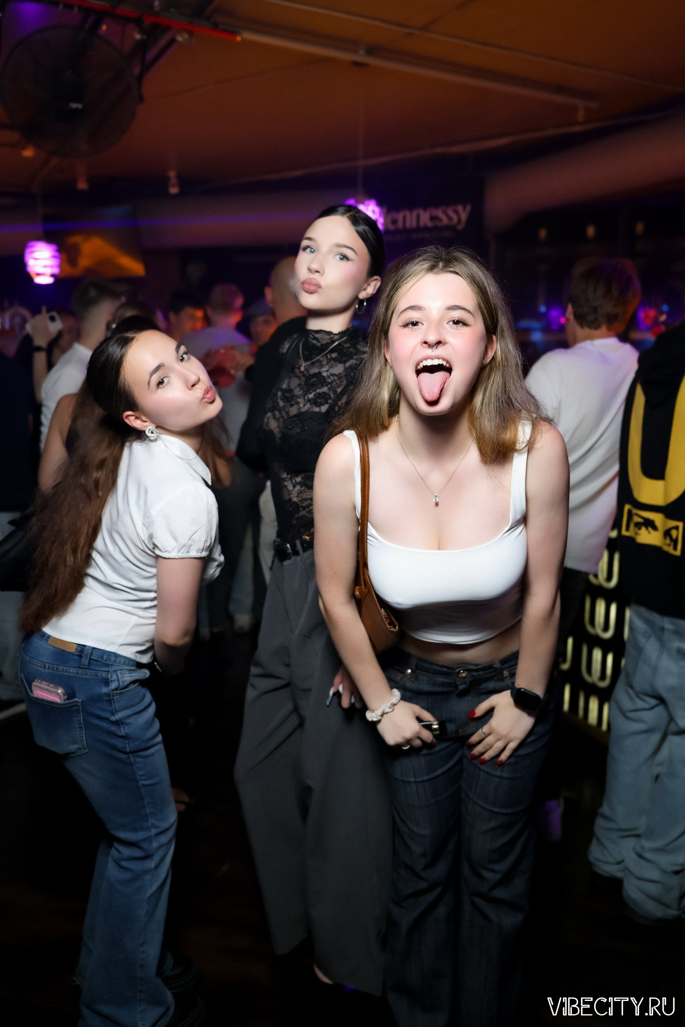 DOUBLE U. VIBECITY.RU Вайб Сити Ру Фоторепортажи Фотоотчеты Калининград