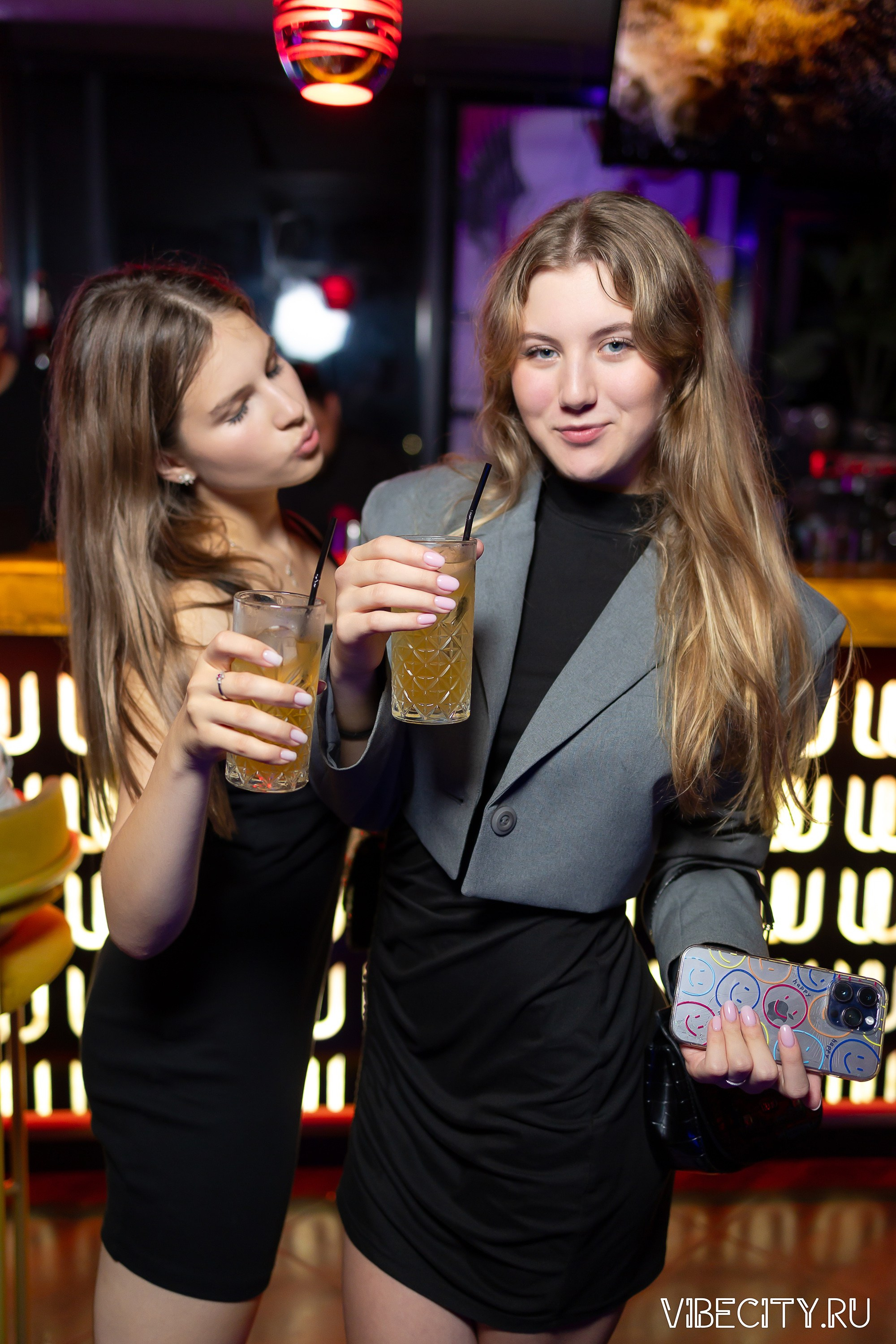 DOUBLE U. VIBECITY.RU Вайб Сити Ру Фоторепортажи Фотоотчеты Калининград