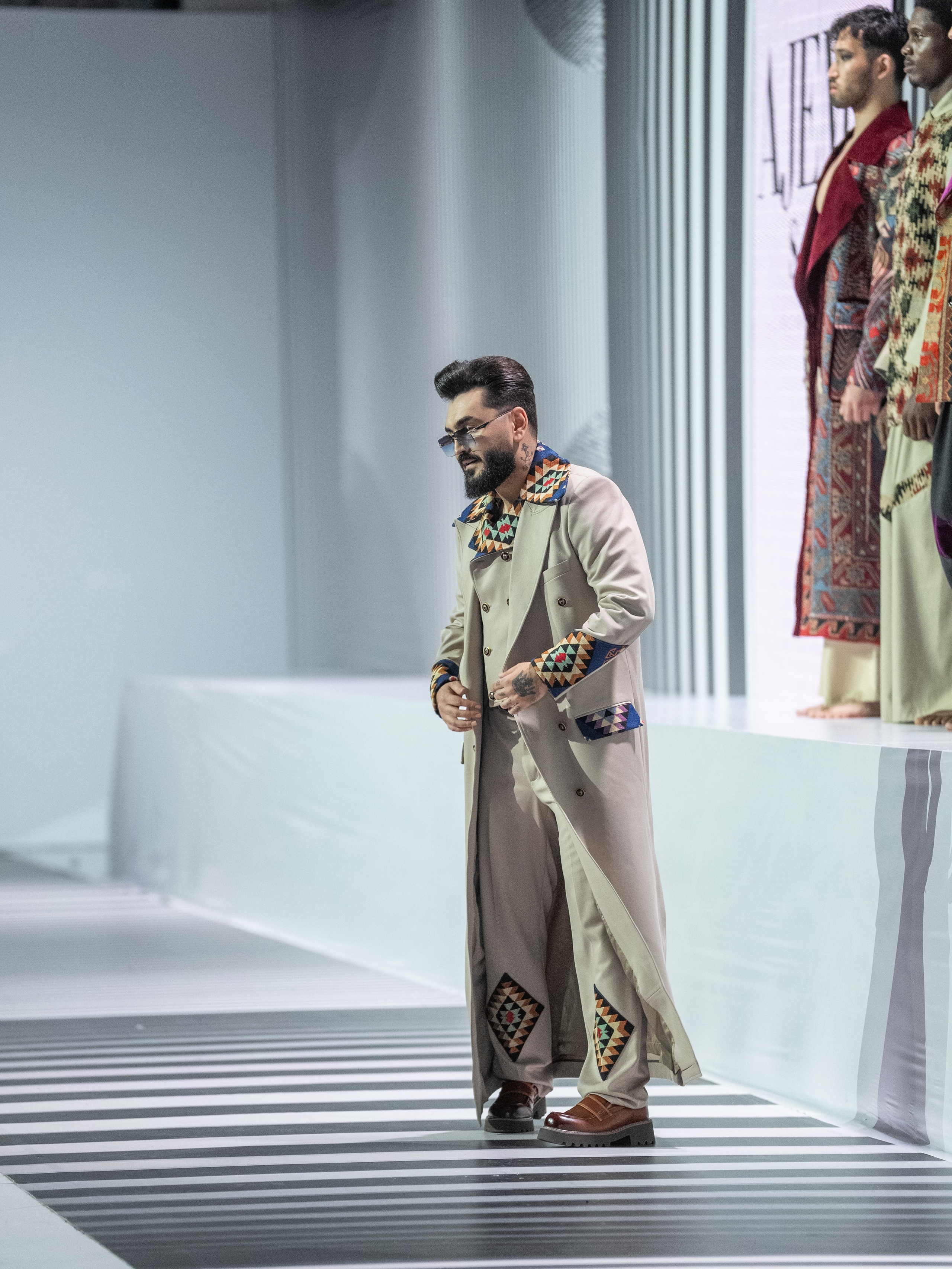 AJEMI STYLE. Сайт Алматинского НЮ АРТ, будуар и фэшн фотографа Дениса Карпенко