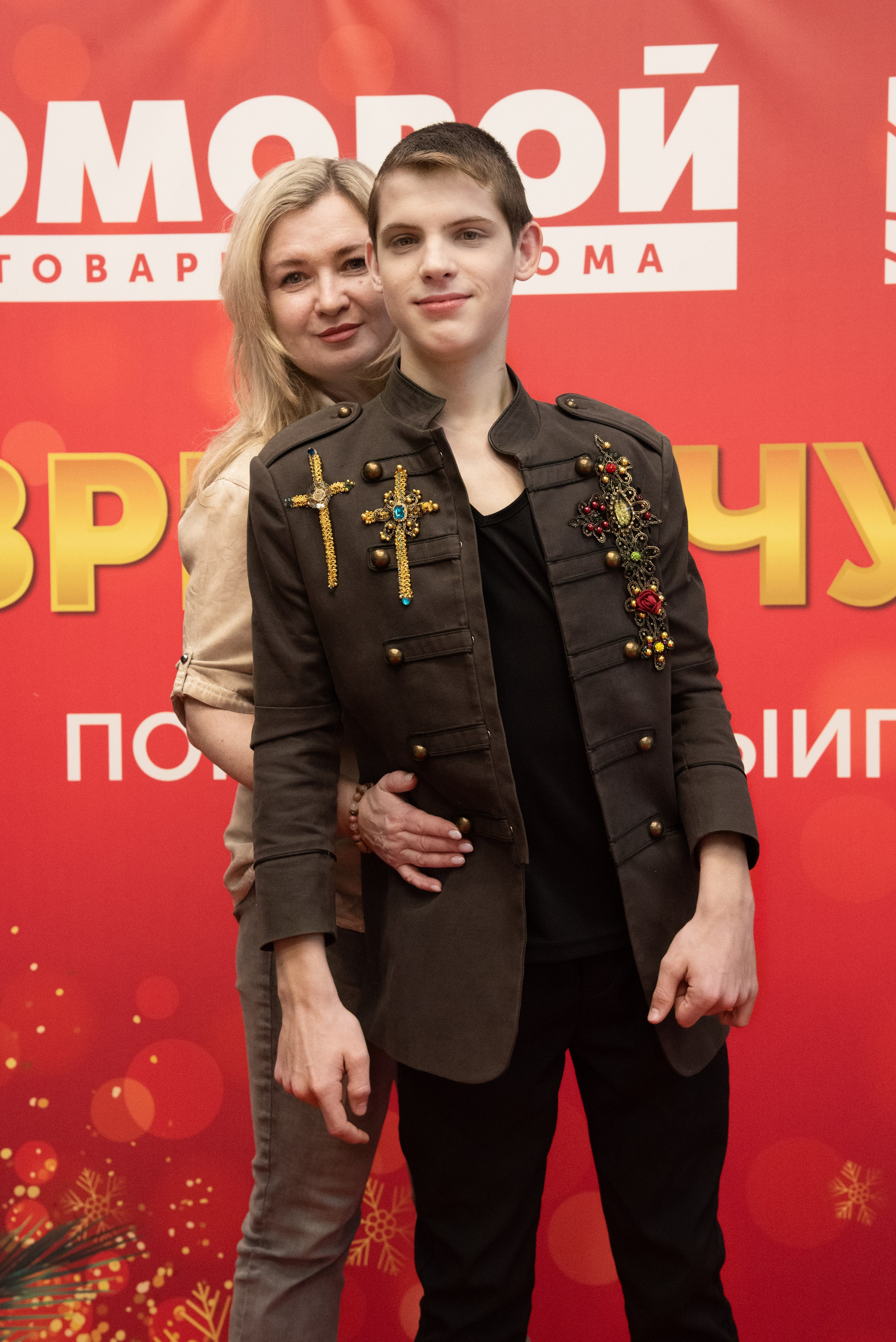 Показ Мод БФ «Исток Жизни». Дети с «Безграничными Возможностями». Портретный Семейный Fine-Art фотограф в Санкт-Петербурге Криулина