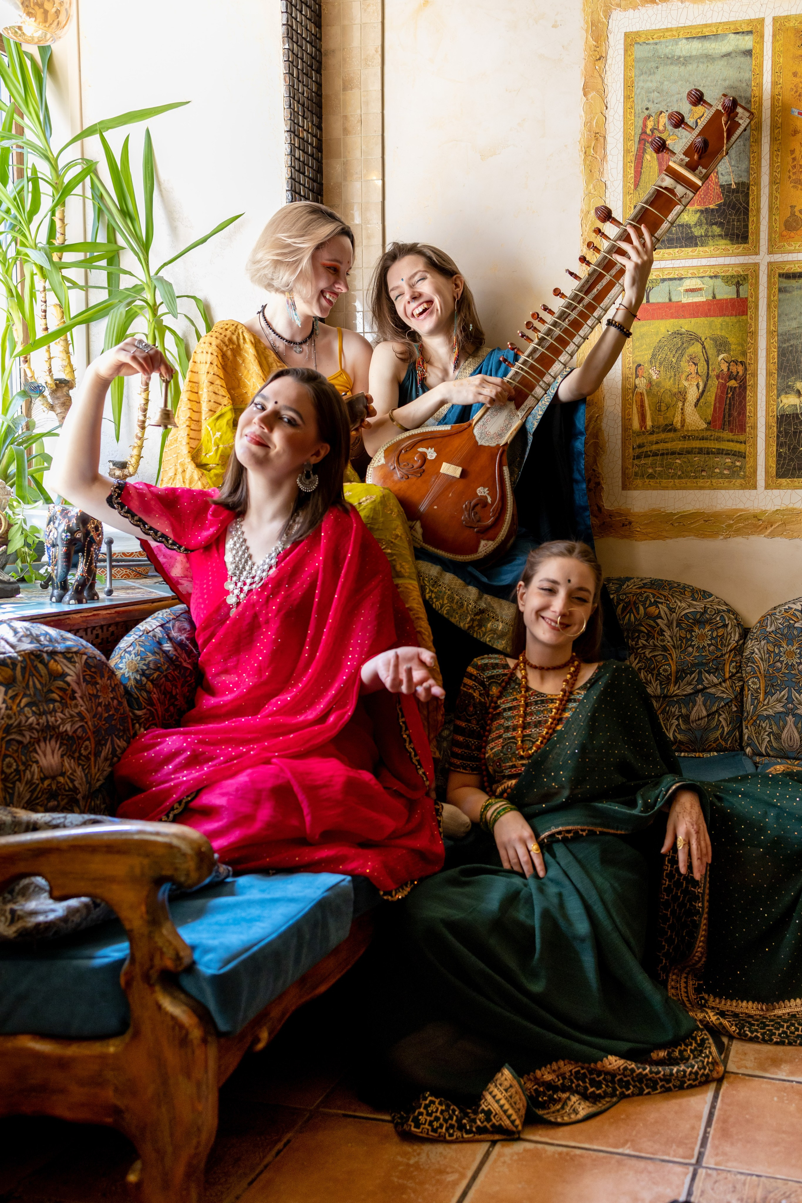 Красавицы Кашмира Спб