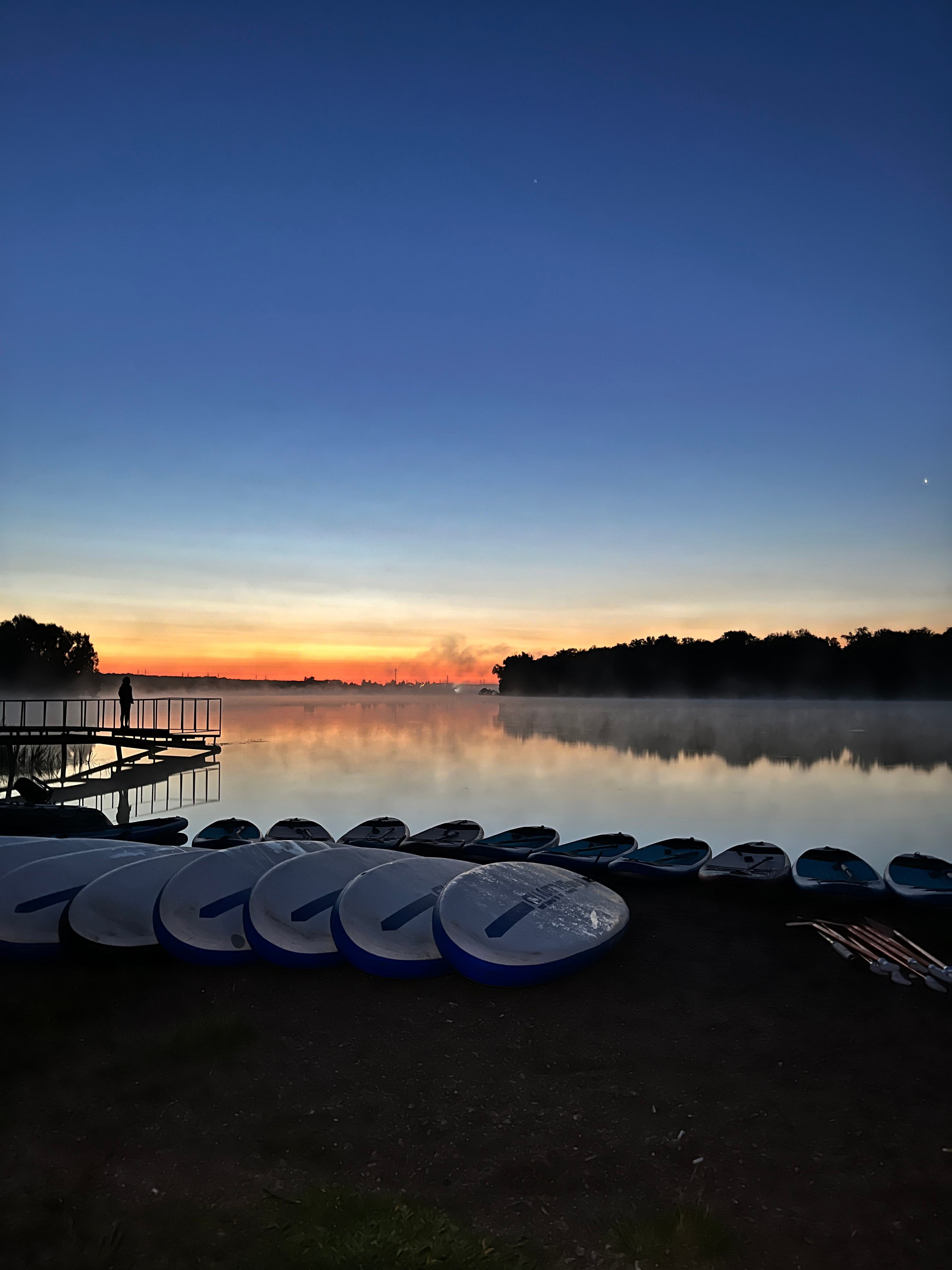 Рассвет на сапах на Ольховом озере