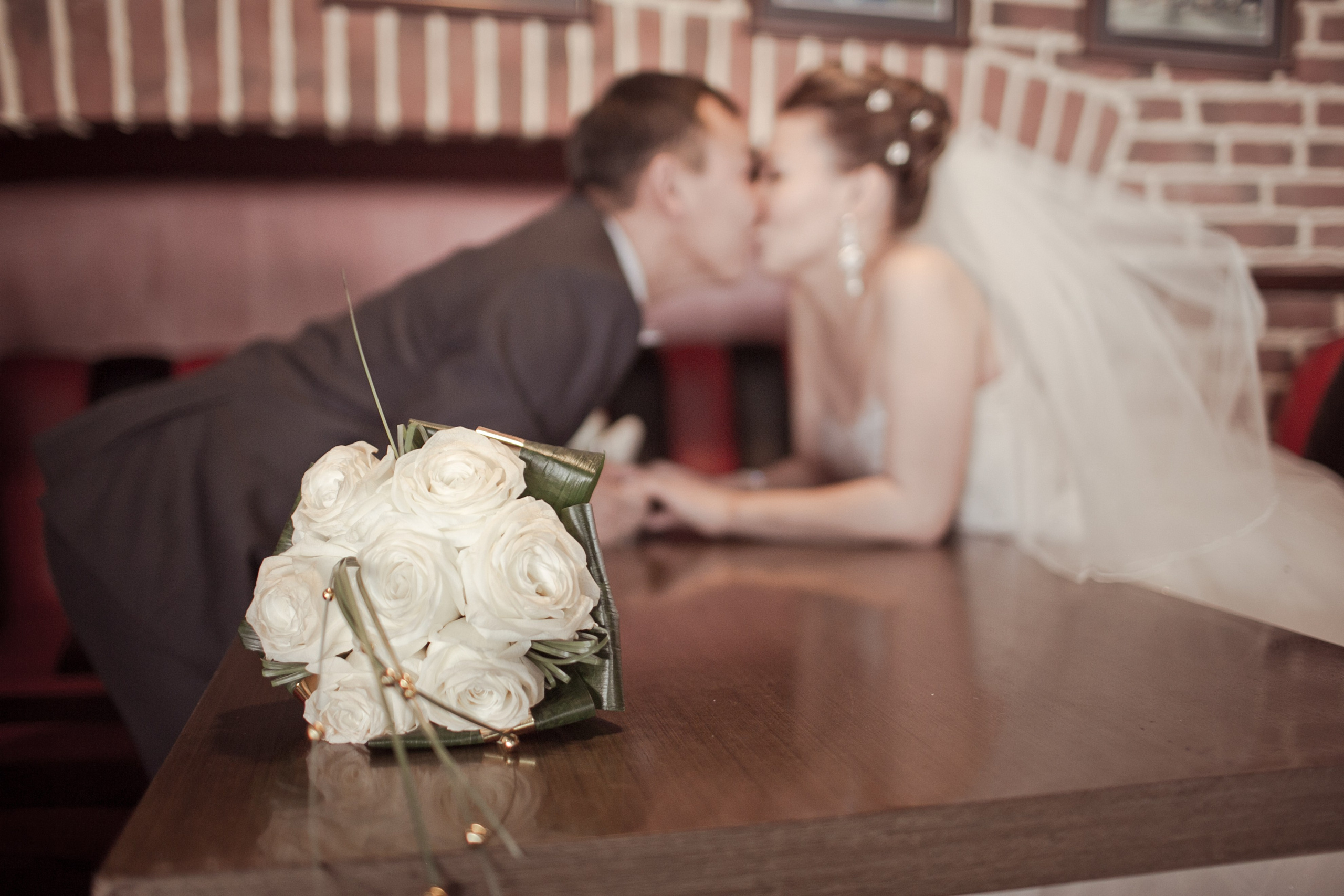 Зимнее свадебное фото. Фотограф Надежда Куин, Якутск