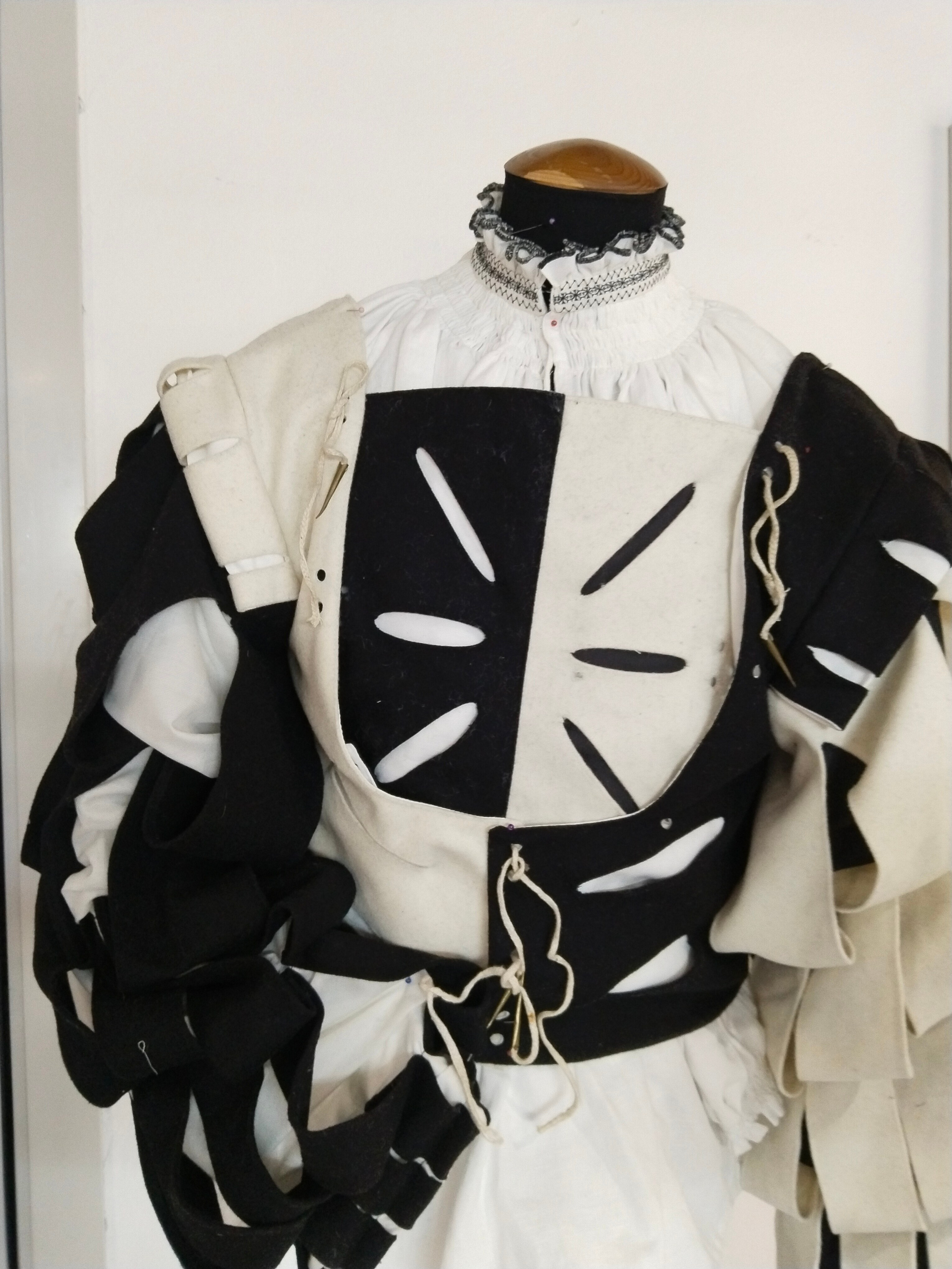 Костюмы. AIREN DESIGN — художественное ателье