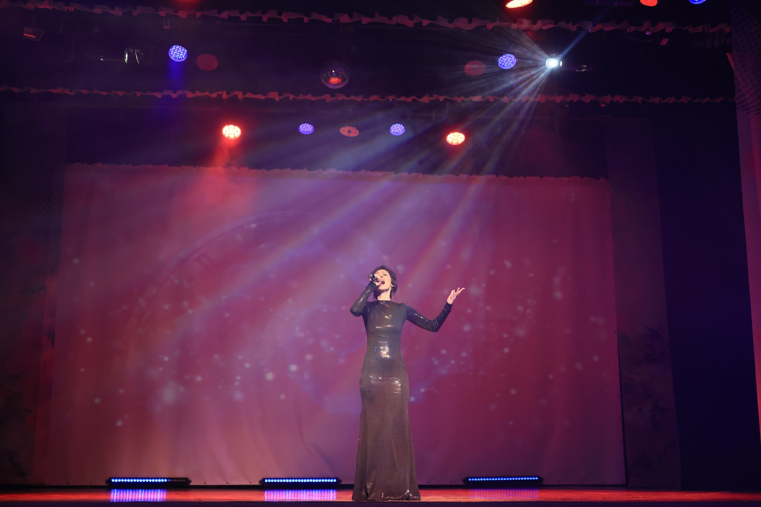 Концерт к 8 Марта в ДК «Металлург» г. Тула. Фотограф в Туле Крупский АнДРей. Фотостудия «КАДР71» в Туле