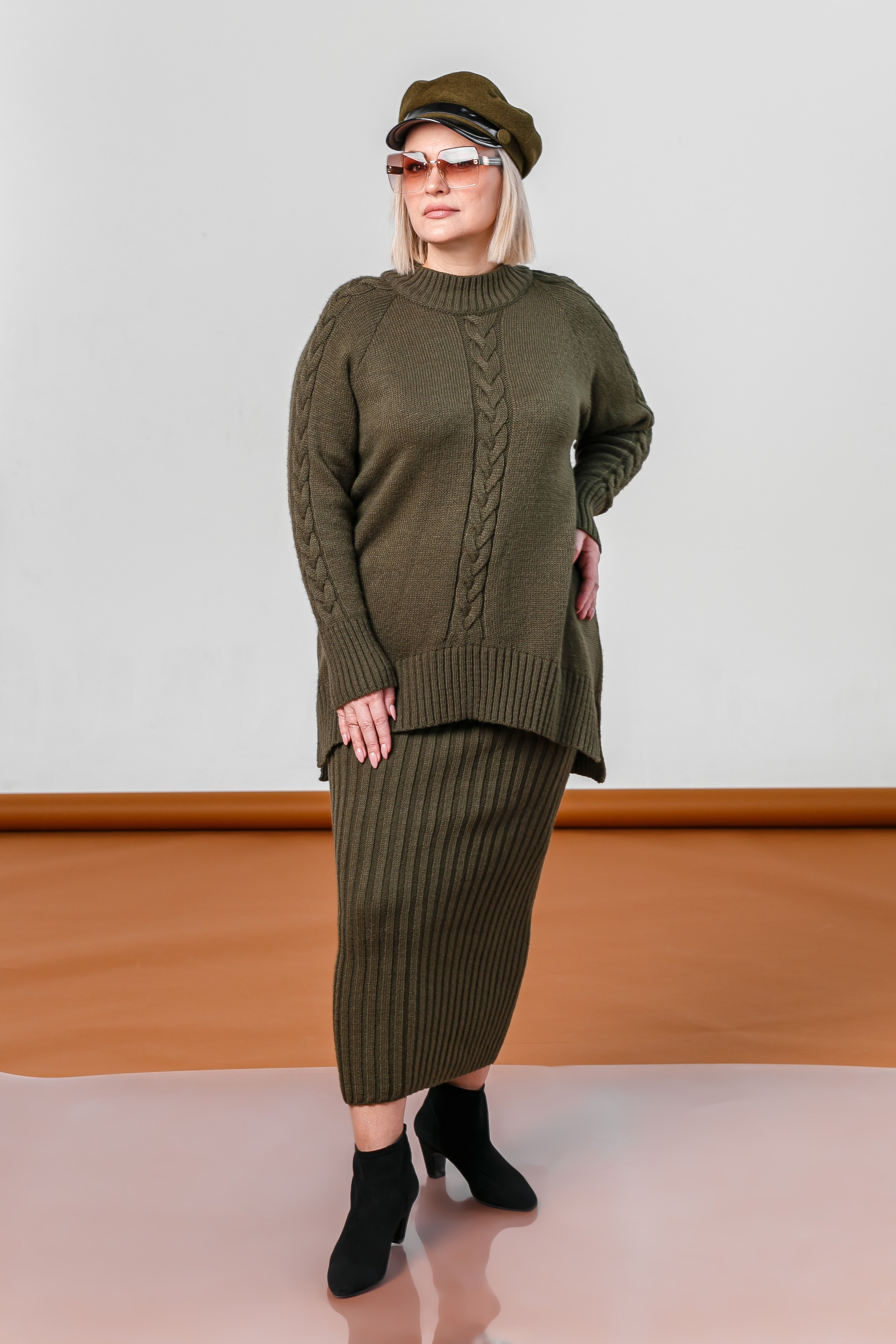 Для каталога\ студия MAIN\ Добролюбова 31 к12а\ зал ДЮНА. Фотограф в  г. Новосибирск