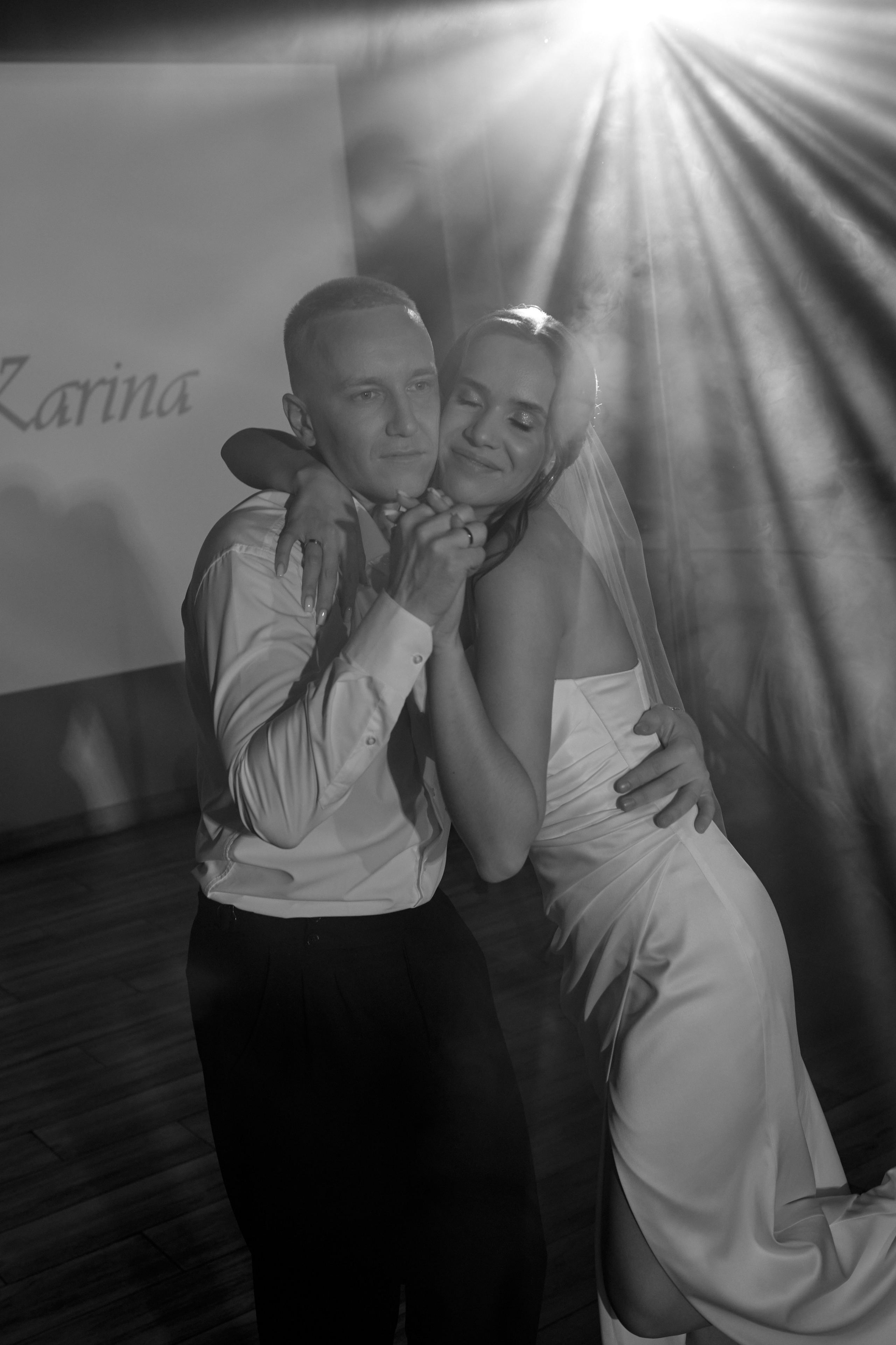 Марат и Карина — Ресторан «Dieci». Свадебный фотограф Екатеринбург/Челябинск — Любовь Волохова