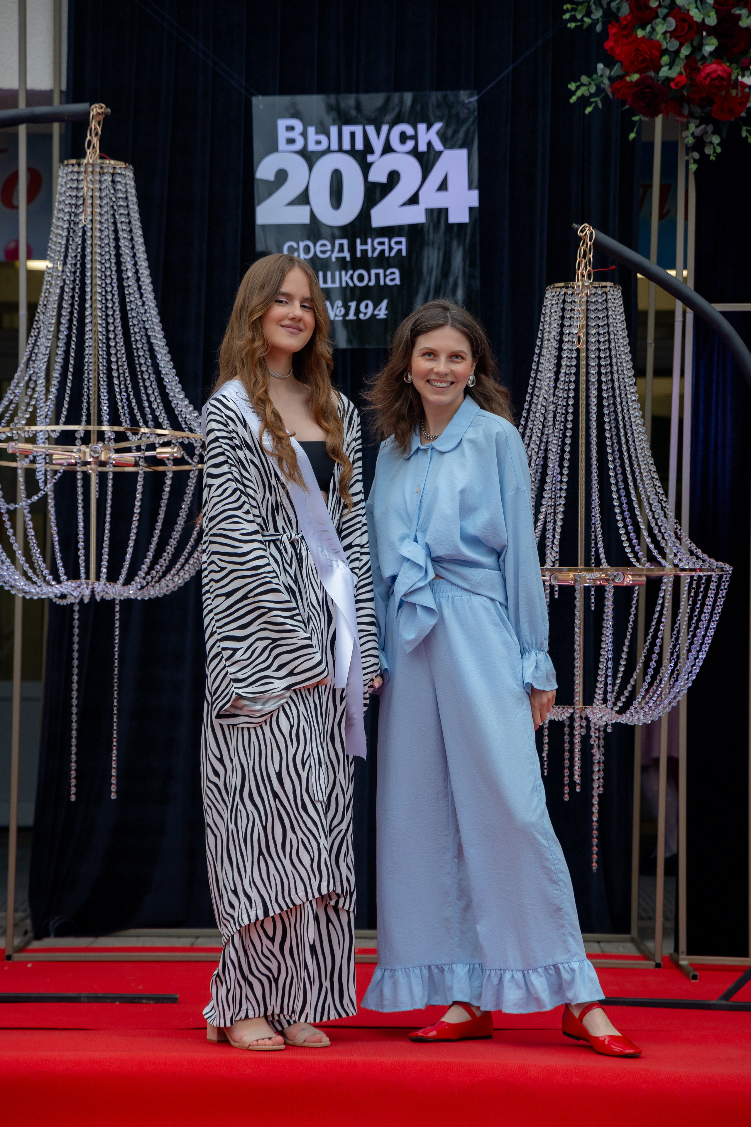 Школьный выпускной 2024 год в Соколе (Минск). Свадебный фотограф в Минске/Беларуси Сергей Спиридонов