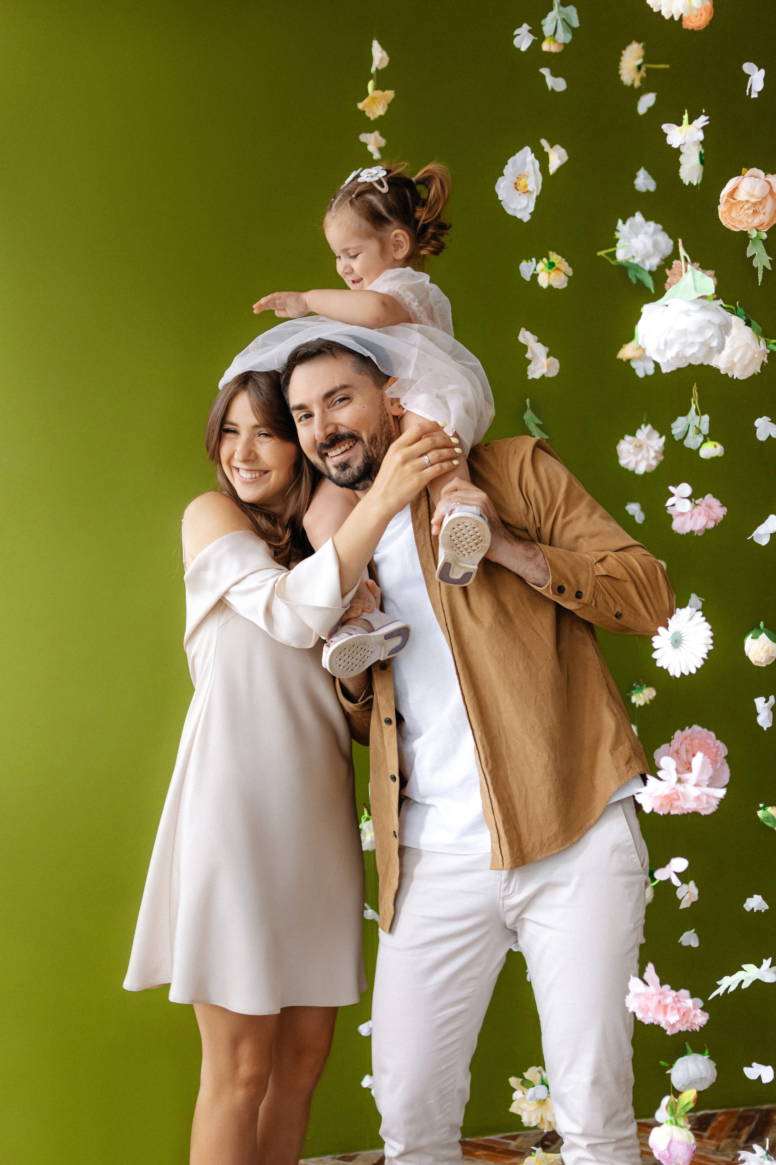 Адель Цветочная фотосессия. Фотограф в Москве Ольга Сатони