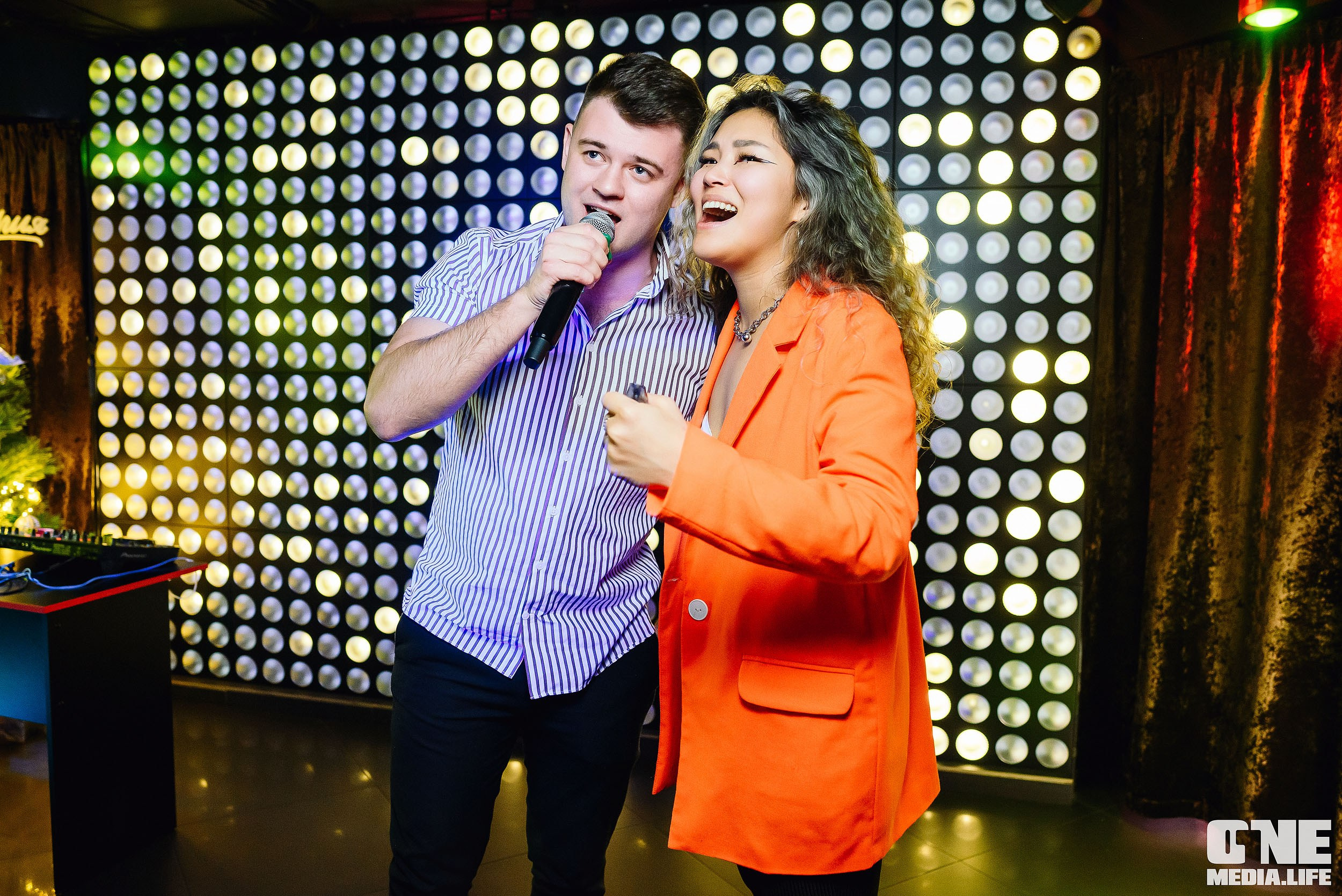 Christmas Karaoke Show в Эйфории. Часть 2. One Media Life: фоторепортажи, фотоотчеты с мероприятий и заведений