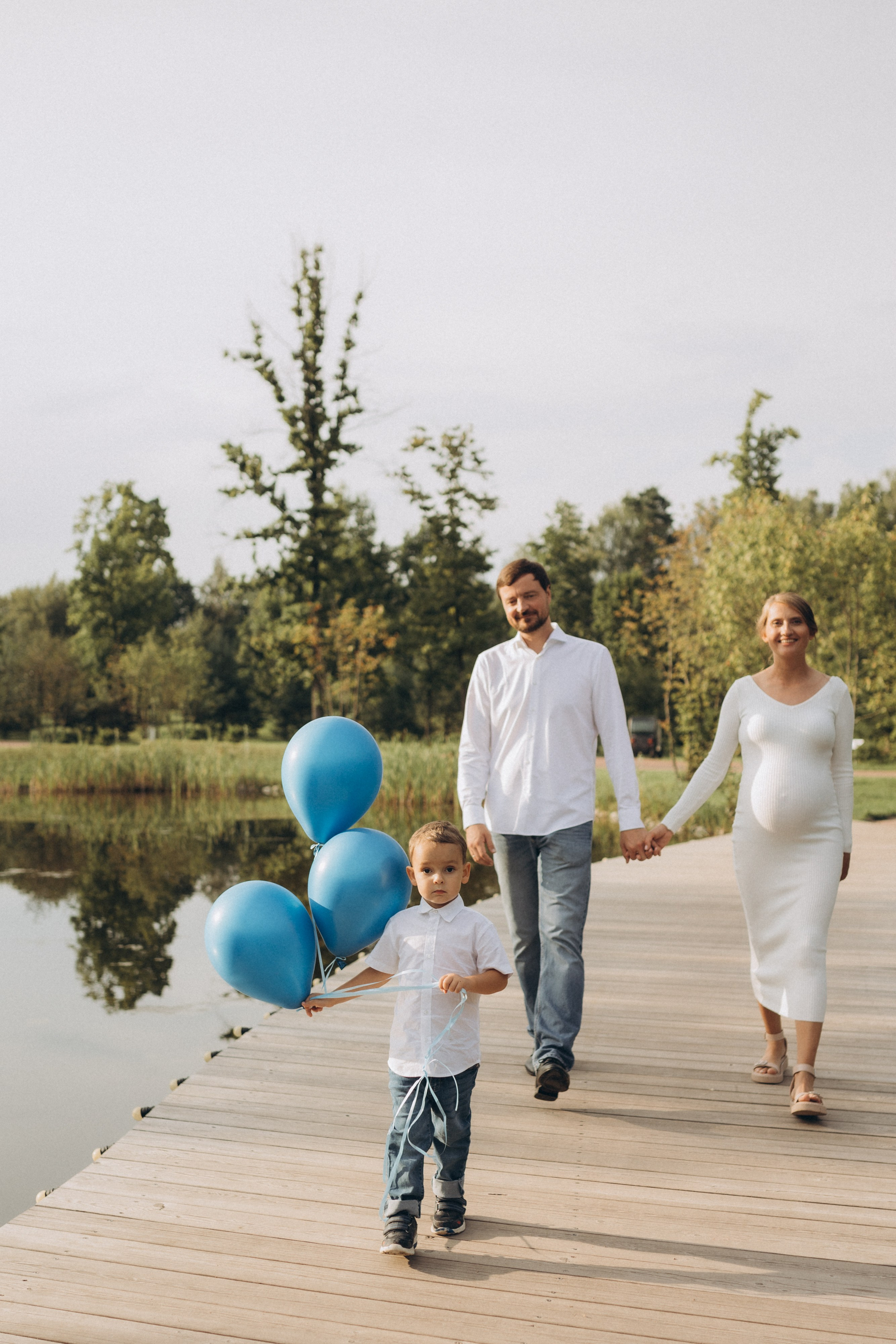 Надежда, Михаил и Даня. Прогулка в парке. Семейный фотограф Мария Маркова Москва и Одинцово