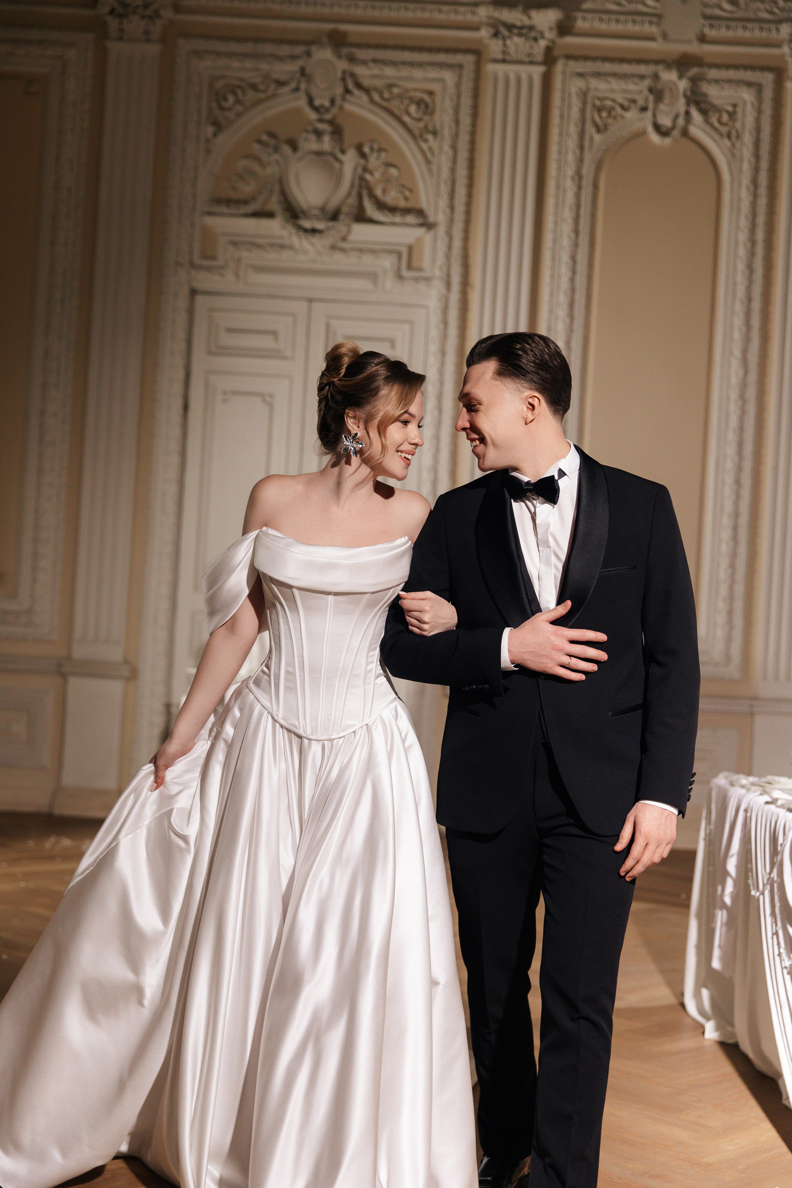 Особняк. Фотограф, который снимает любовь в Санкт-Петербурге