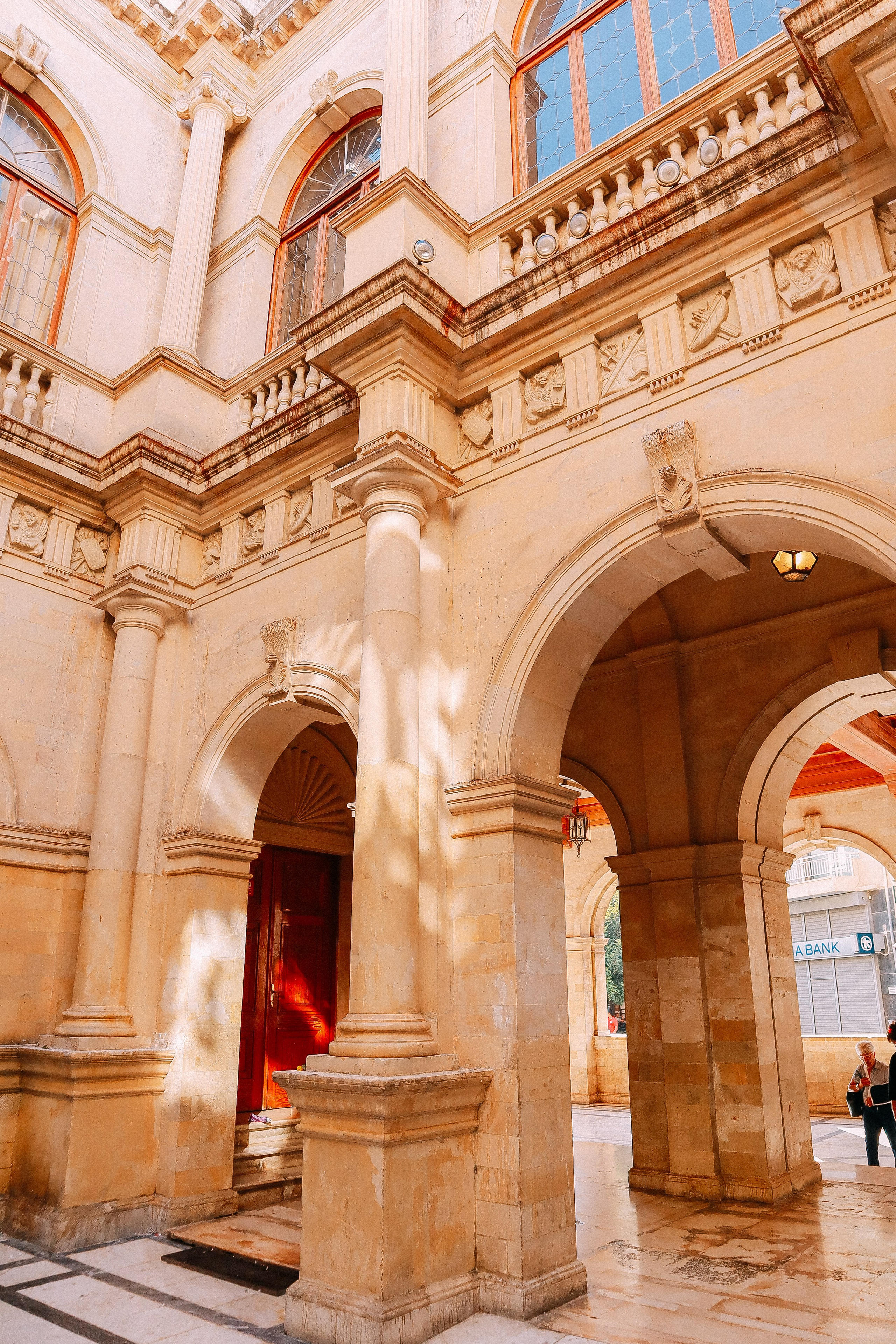 Крит. Аня Степанова