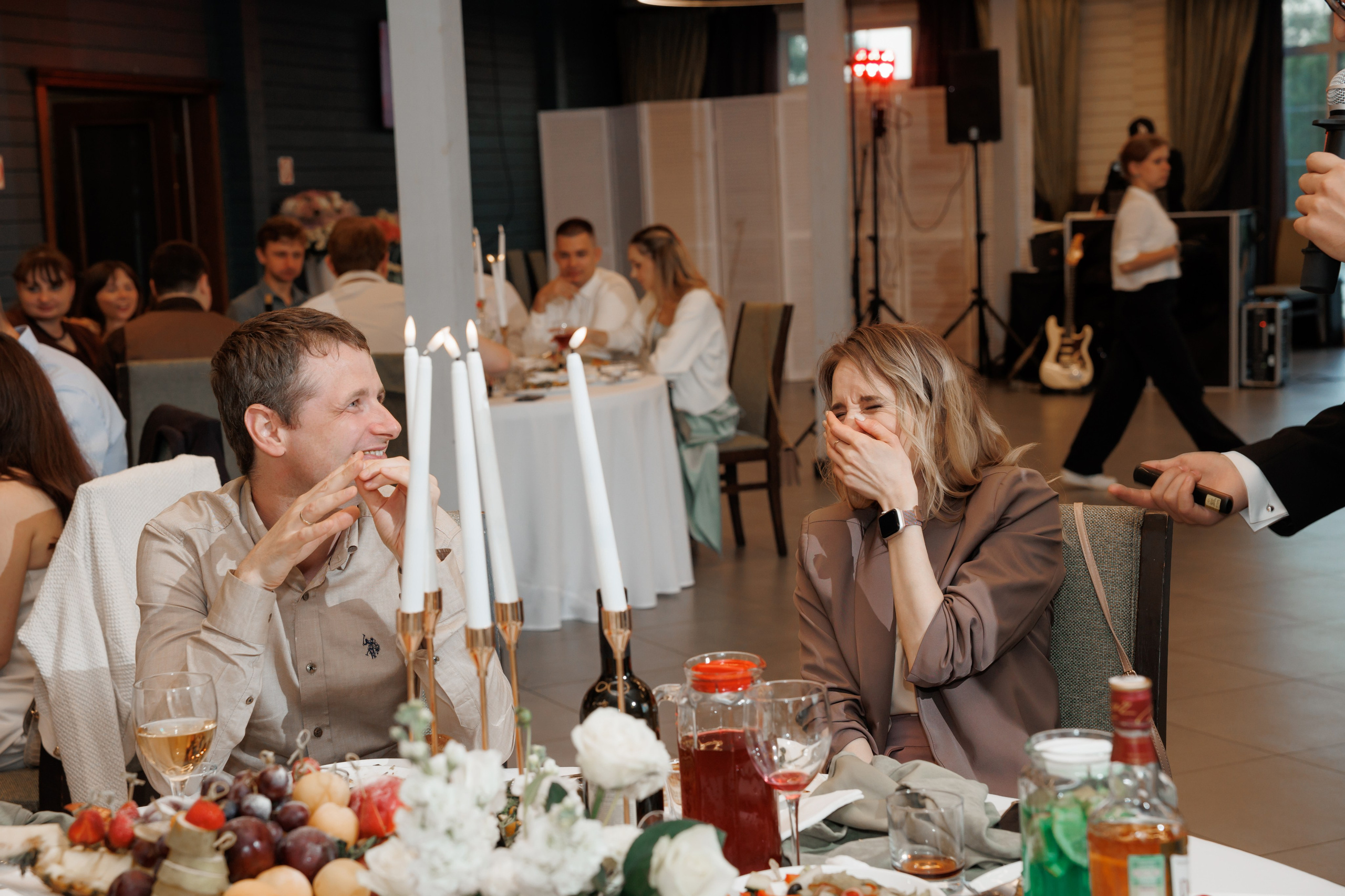 Регистрация в отеле Fish Point, ЗАГС Бутово, прогулка в Остафьево. Свадебный и репортажный фотограф (Москва, Королев и другие)