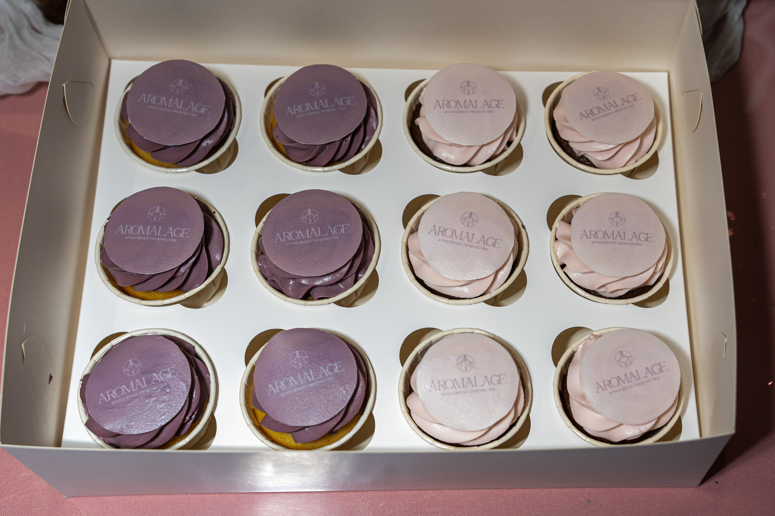 День рождения Aromalage — 5 лет вдохновения 🕯️. Мастер-классы AROMALAGE в Казани и Нижнем Новгороде для двоих, на девичник, в группе