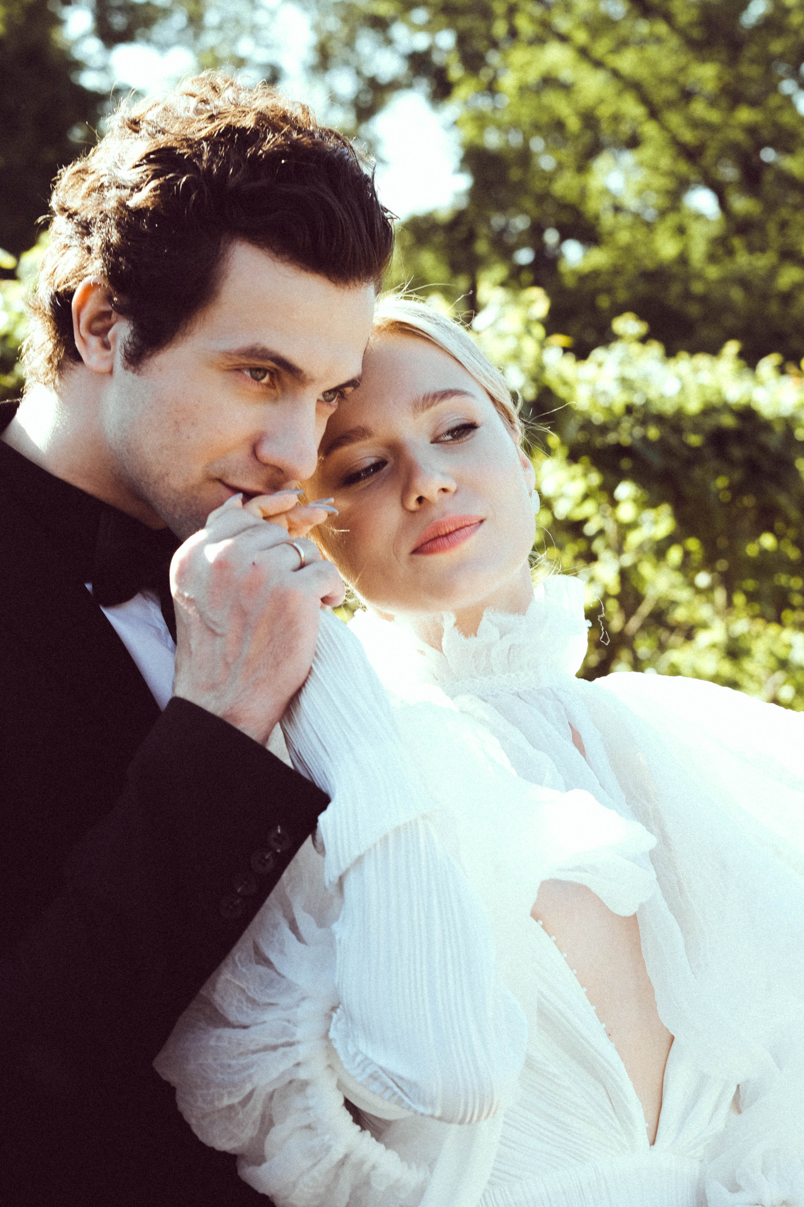 СВАДЕБНАЯ СЬЕМКА В ПАРКЕ ОРАНИЕНБАУМ. Профессиональный фотограф, Санкт-Петербург — Виктория Богомолова