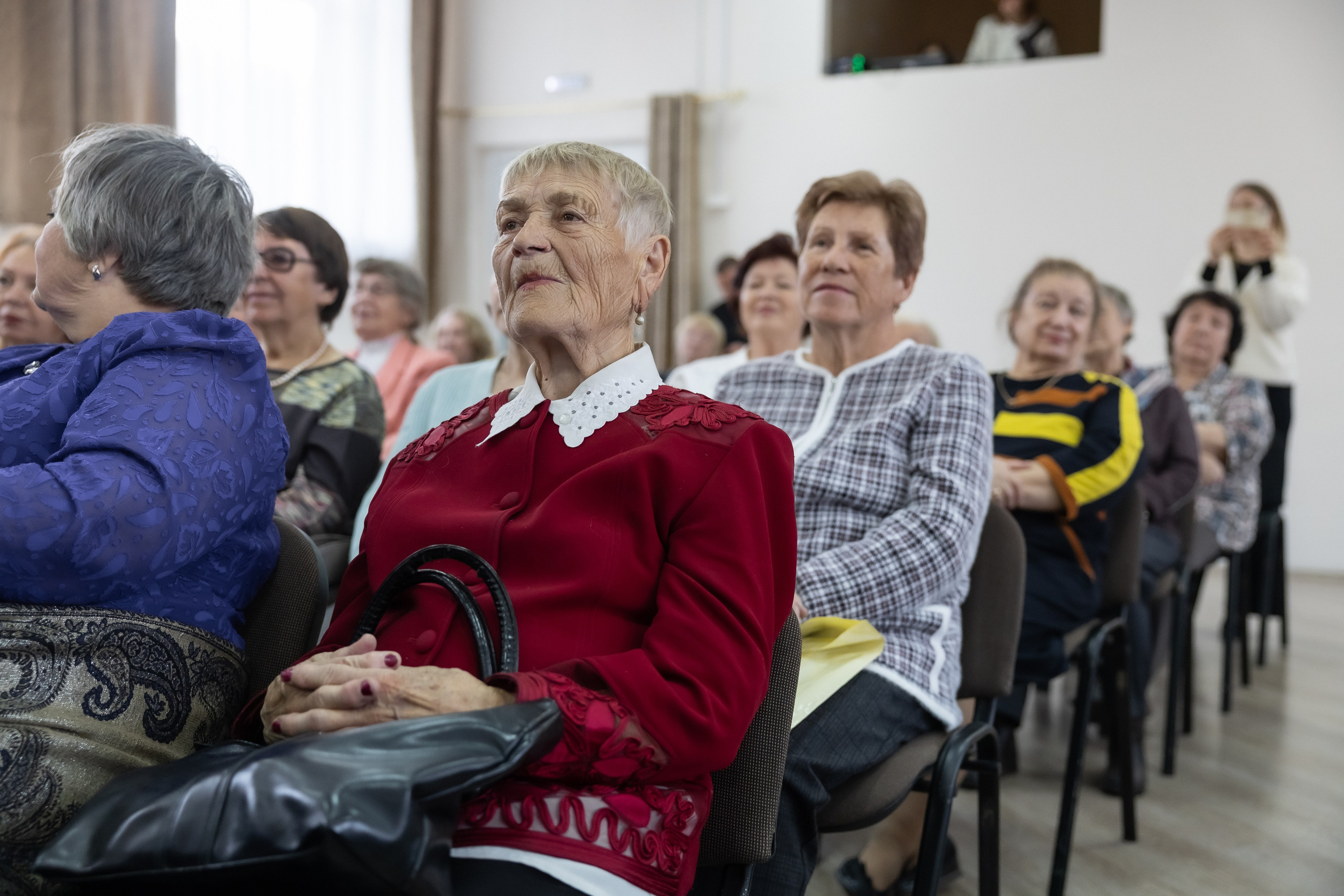 День учителя. Школа 31. Октябрь 2024. Свадебный и Семейный фотограф г. Ижевск Гульназ Солдатова. Гульназ фото