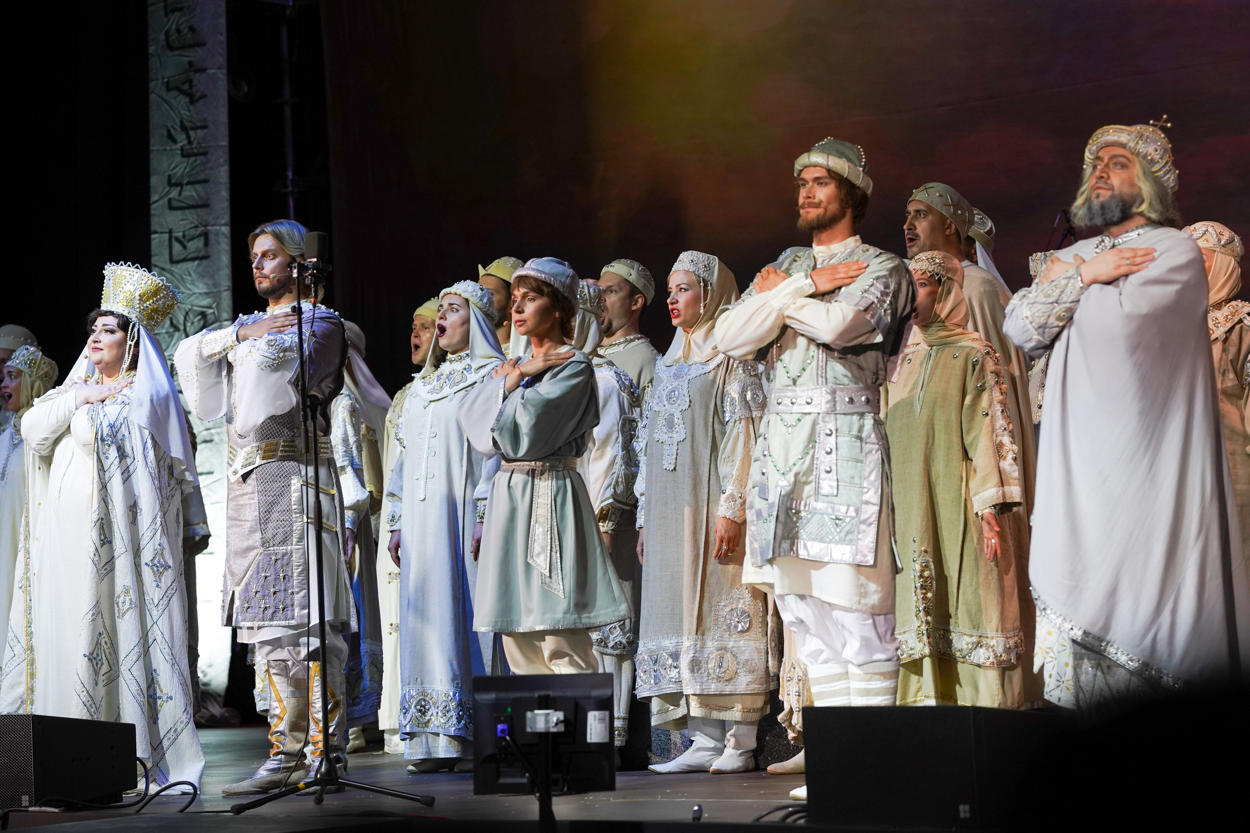 Суздаль. Исполнение оперы «Сказание о невидимом граде Китеже и деве Февронии». Фотограф в Москве Мария ~Zagagul~