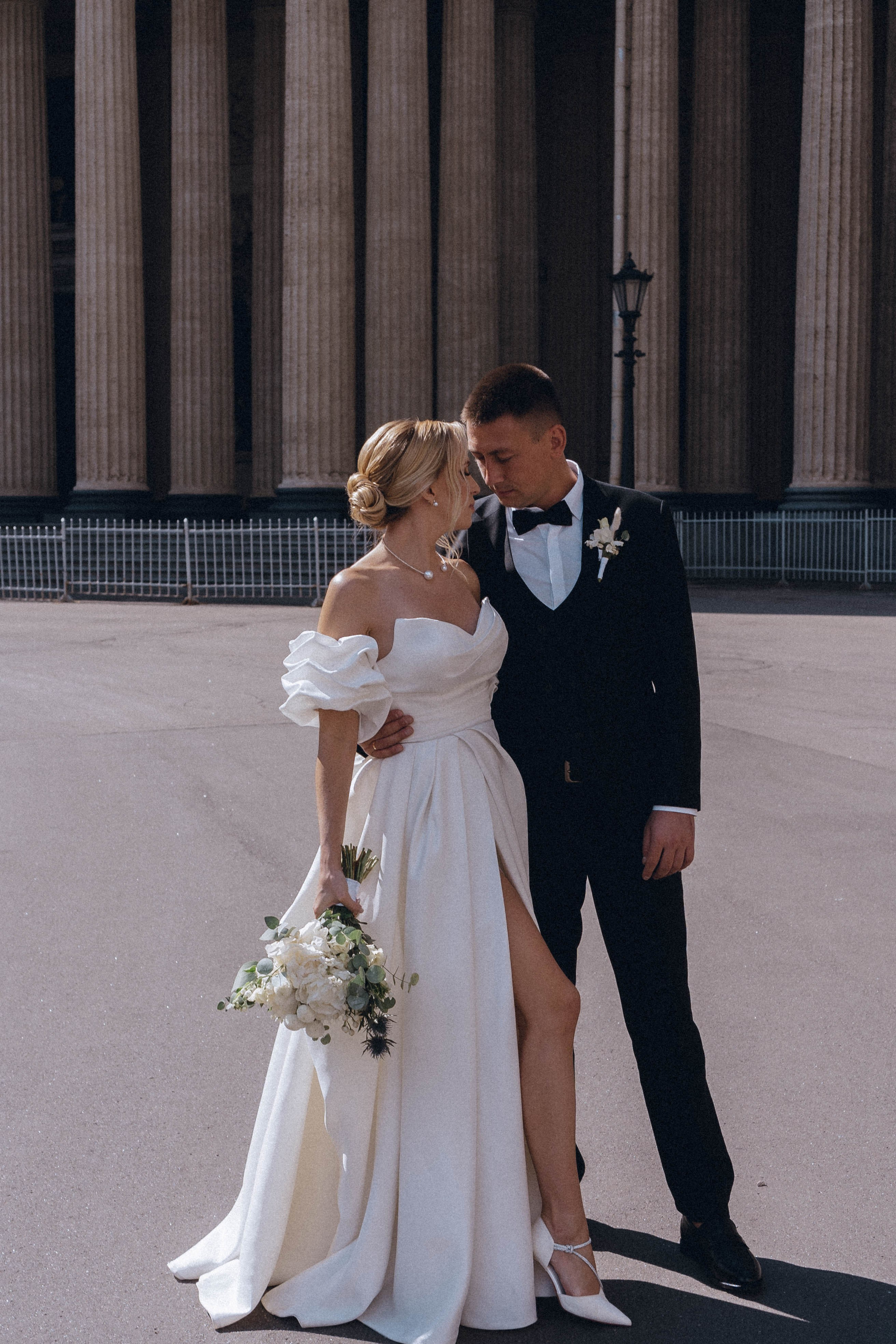 СВАДЕНБНАЯ СЬЕМКА НА КАТЕРЕ ПО КАНАЛАМ САНКТ-ПЕТЕРБУРГА И В АКВАТОРИИ НЕВЫ. Профессиональный фотограф, Санкт-Петербург — Виктория Богомолова