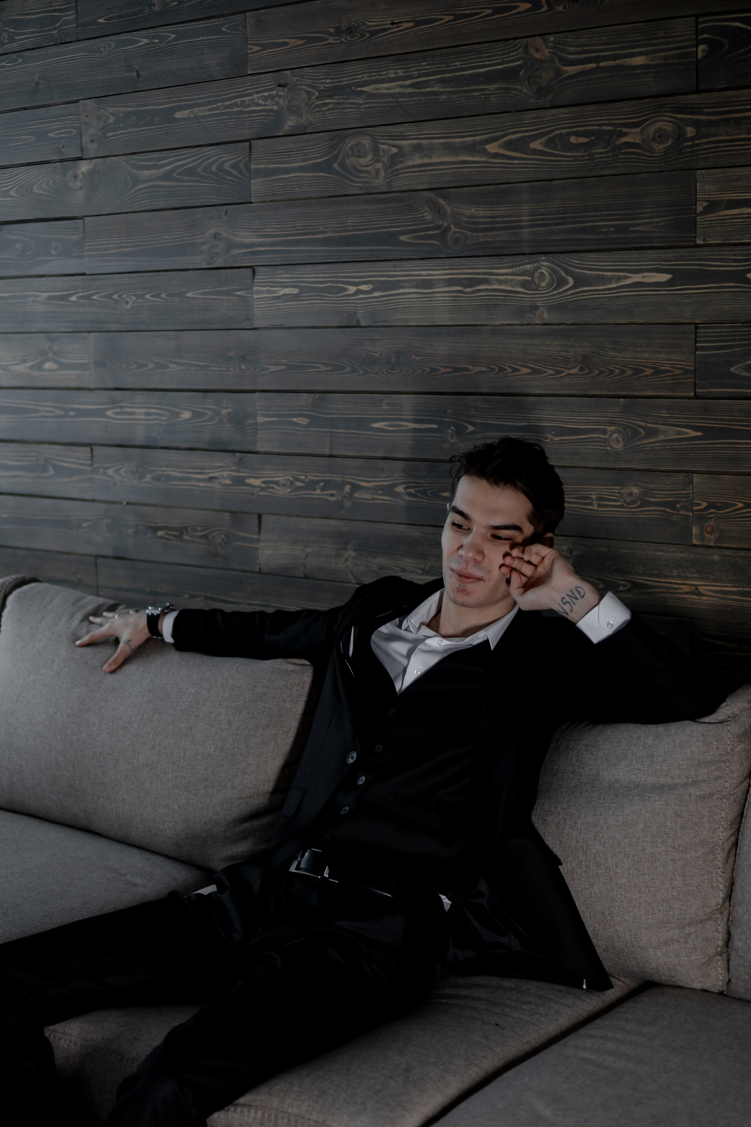 СВАДЕБНАЯ СЬЕМКА СБОРОВ В ОТЕЛЕ И ВЫЕЗД НА ЦЕРЕМОНИЮ (СНЯТО В СИБИРЕ В НИЖНЕВАРТОВСКЕ). Профессиональный фотограф, Санкт-Петербург — Виктория Богомолова