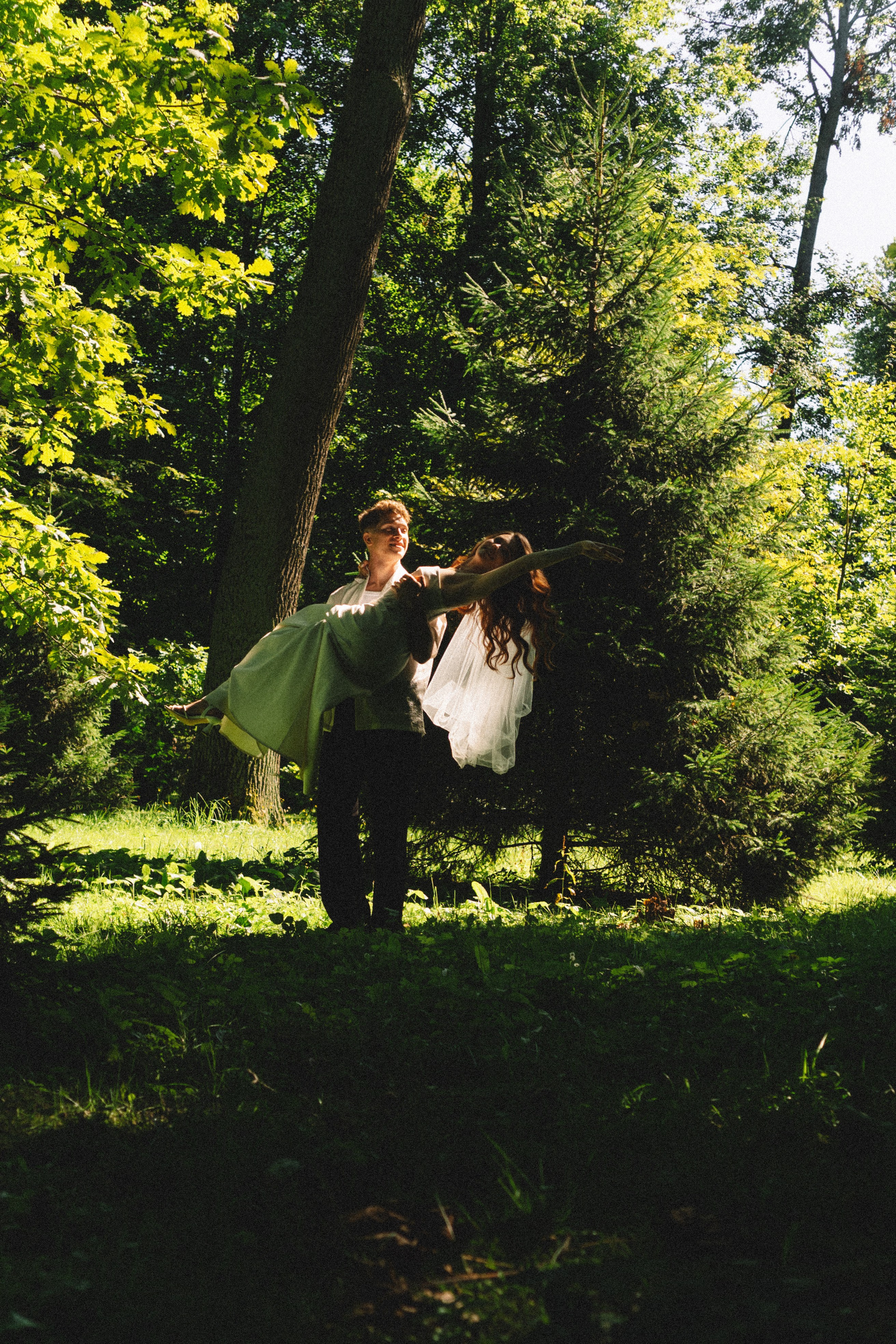 СВАДЕБНАЯ СЬЕМКА В ПЕТЕРГОФЕ И СЬЕМКА РЕПОРТАЖА В ЗАГСЕ ПЕТЕРГОФА. Профессиональный фотограф, Санкт-Петербург — Виктория Богомолова