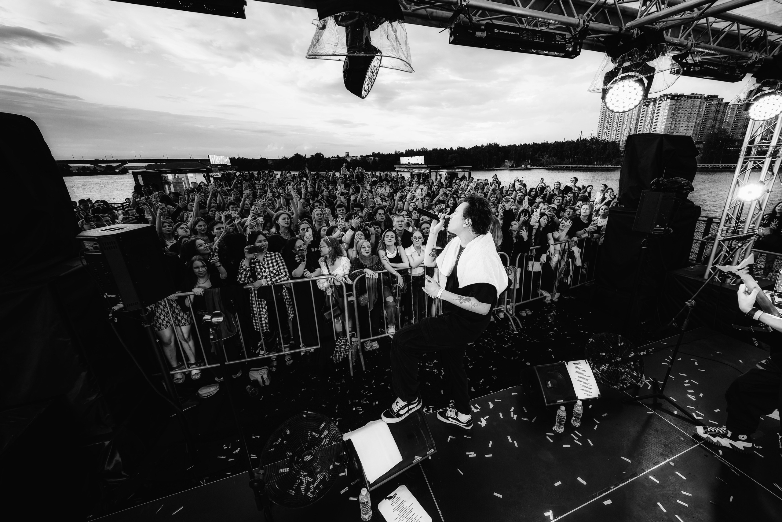 Тринадцать карат на корабле 05.06.2023. Репортажный фотограф и видеограф в Москве