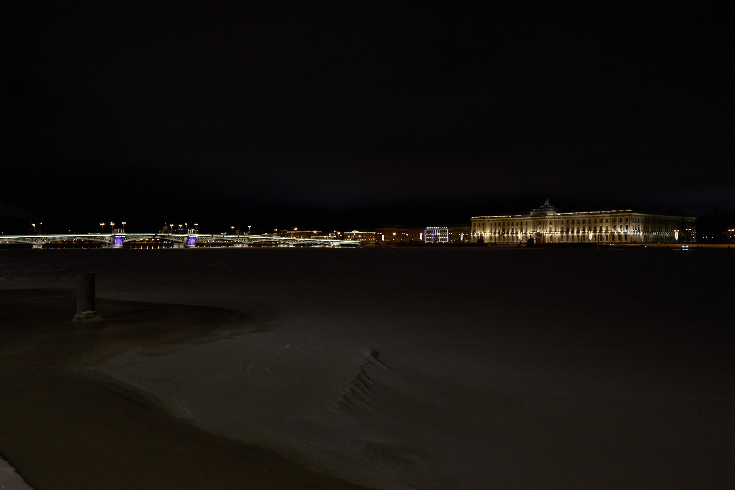 Рождество въ Санктъ-Петербургѣ. Фотографъ Сергѣевъ. Поймать мгновеніе