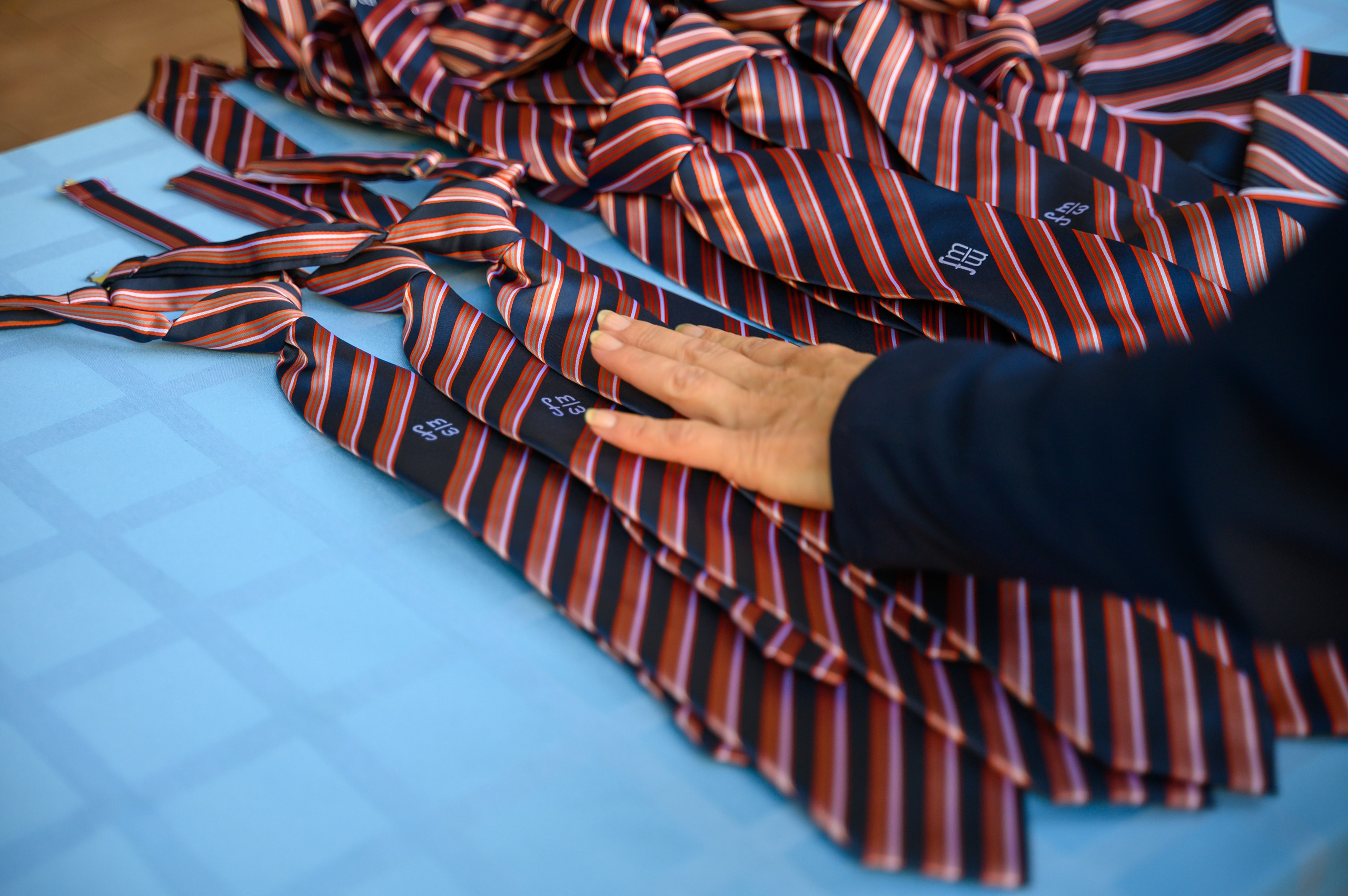 1 сентября линейка ФМШ. Фотограф новорожденных, семейный детский в Тюмени Татьяна Морозова