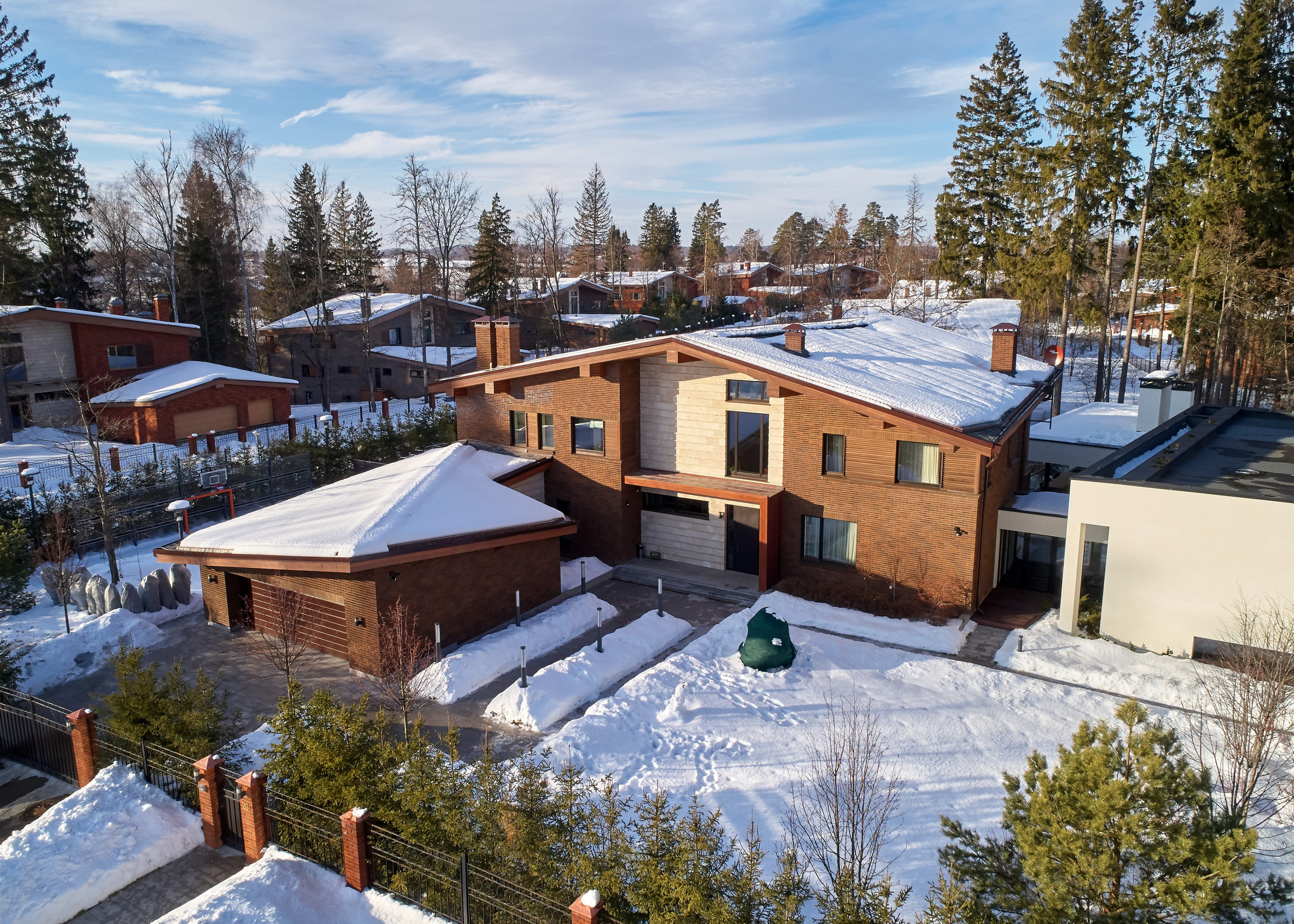 Стройки. Продакшен ПО-ТЗ | съёмка производств мероприятий интерьеров строительства