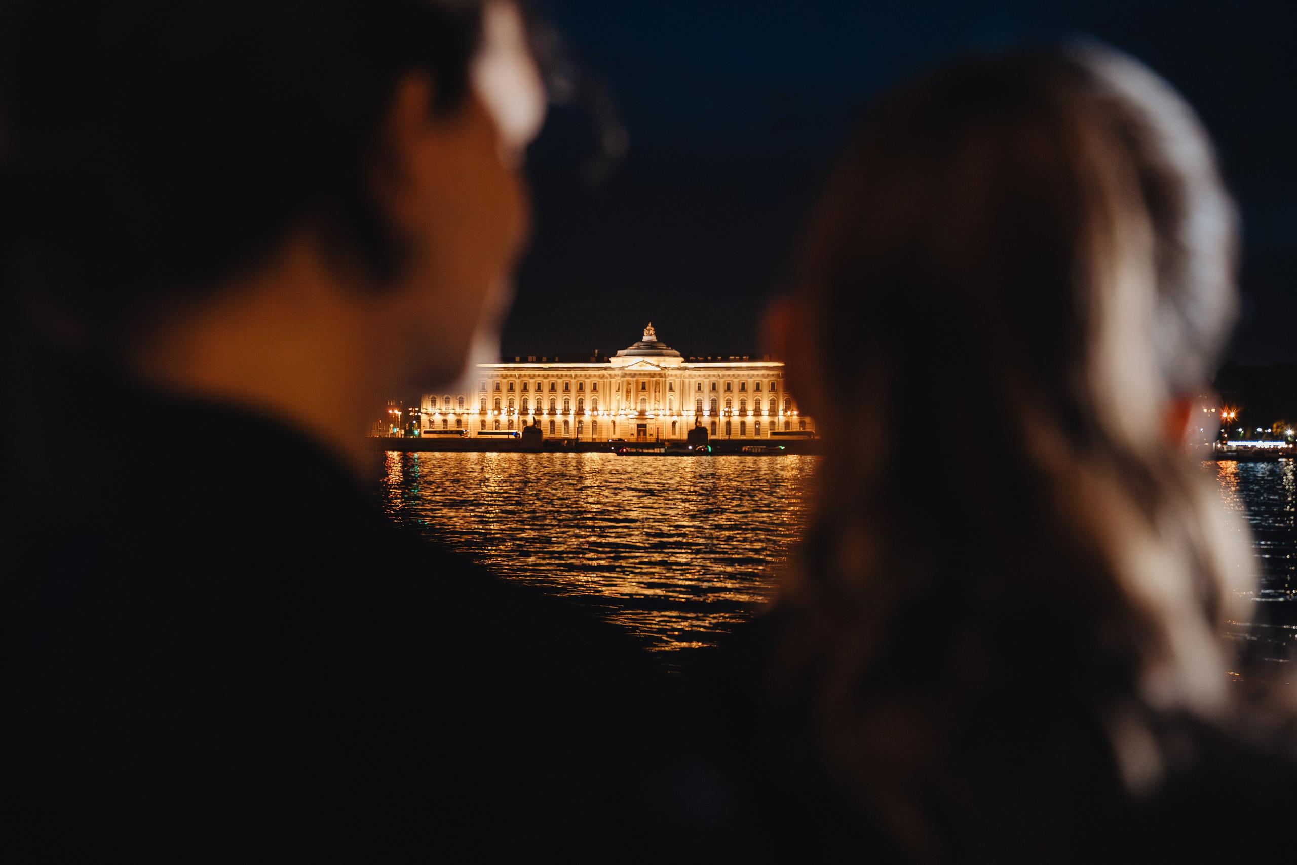 Магия ночного Петербурга