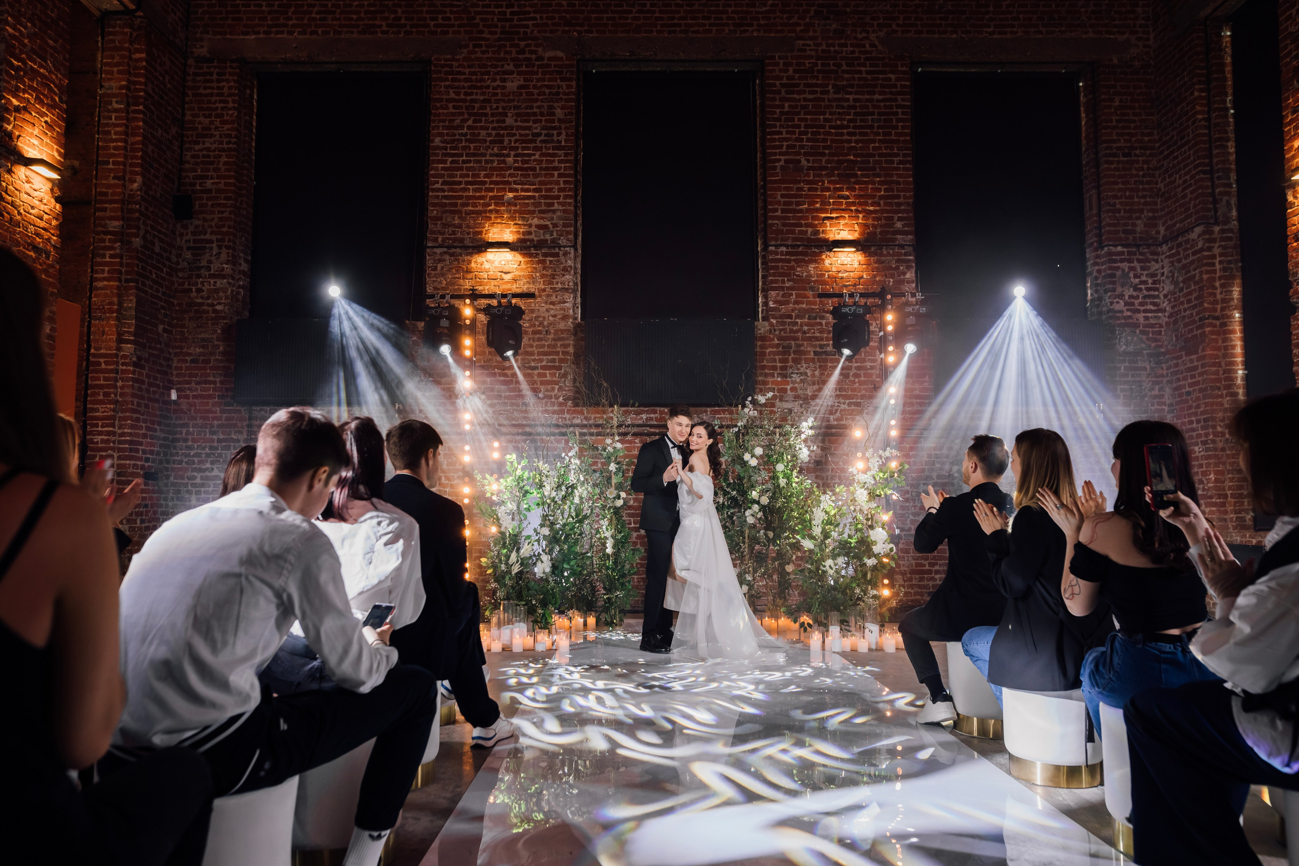 Мария и Алексей. Лофт. Свадебный и семейный фотограф в Москве Евгения Лисина