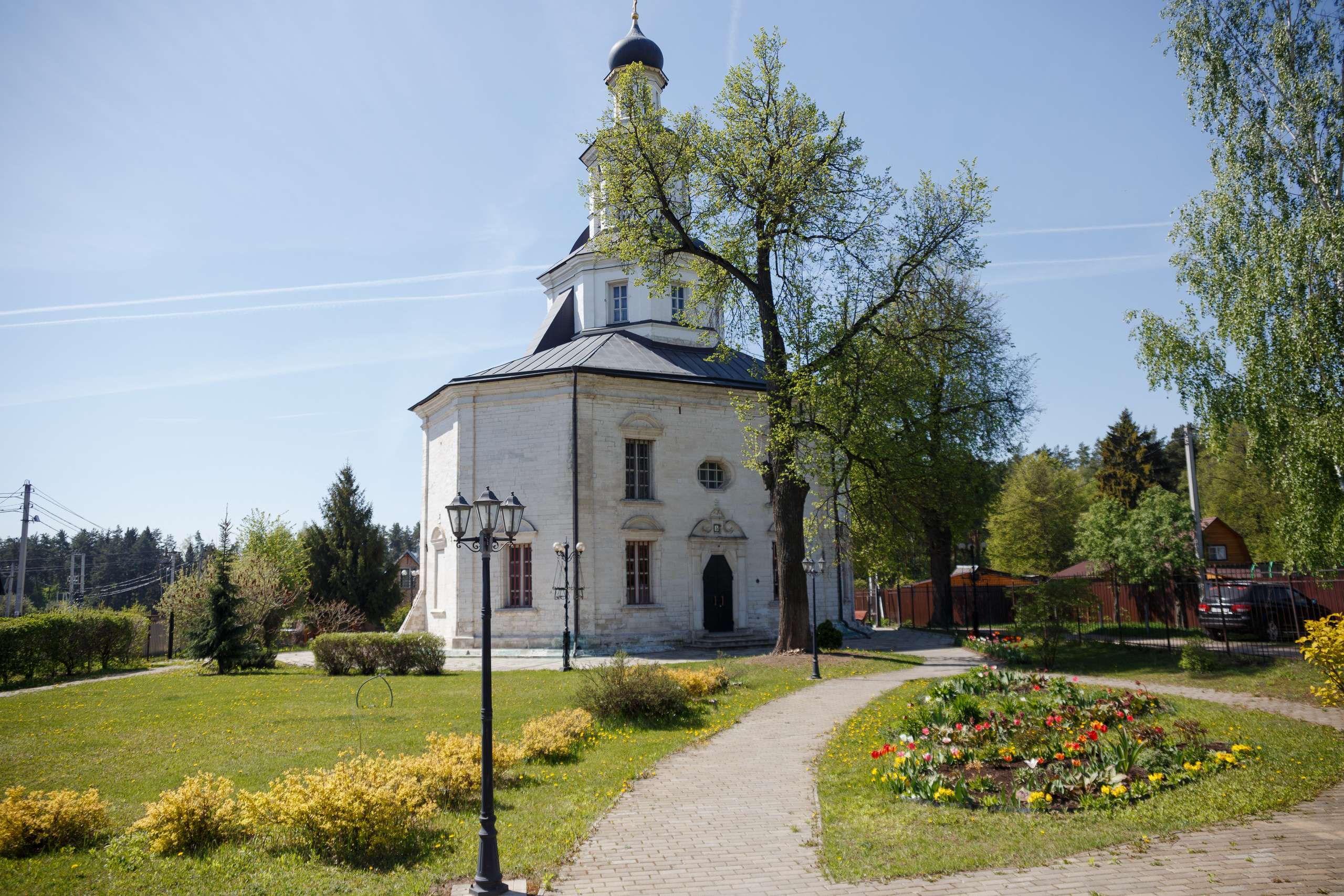 пейзаж церковь летом