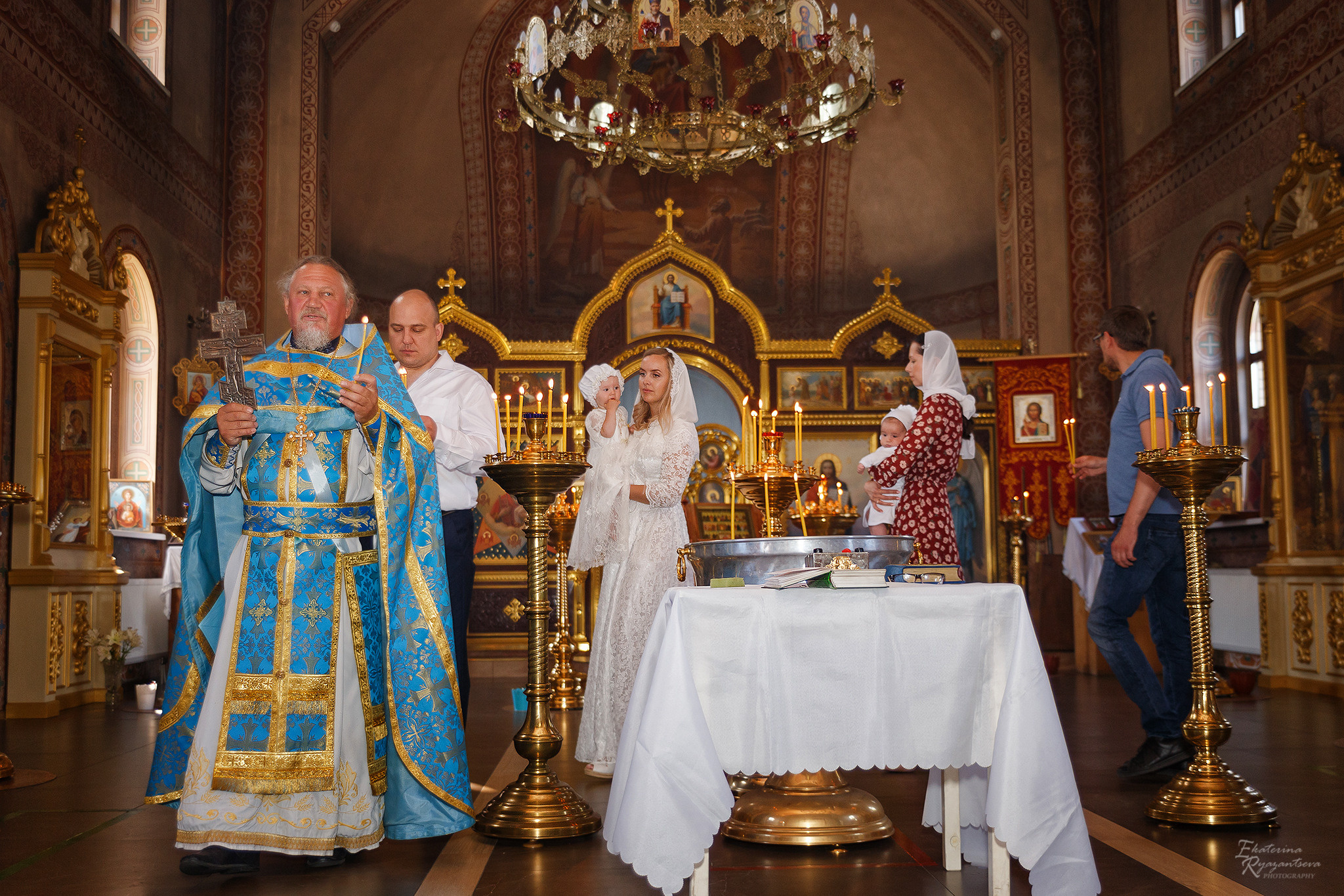 крестный ход на крещении ребенка